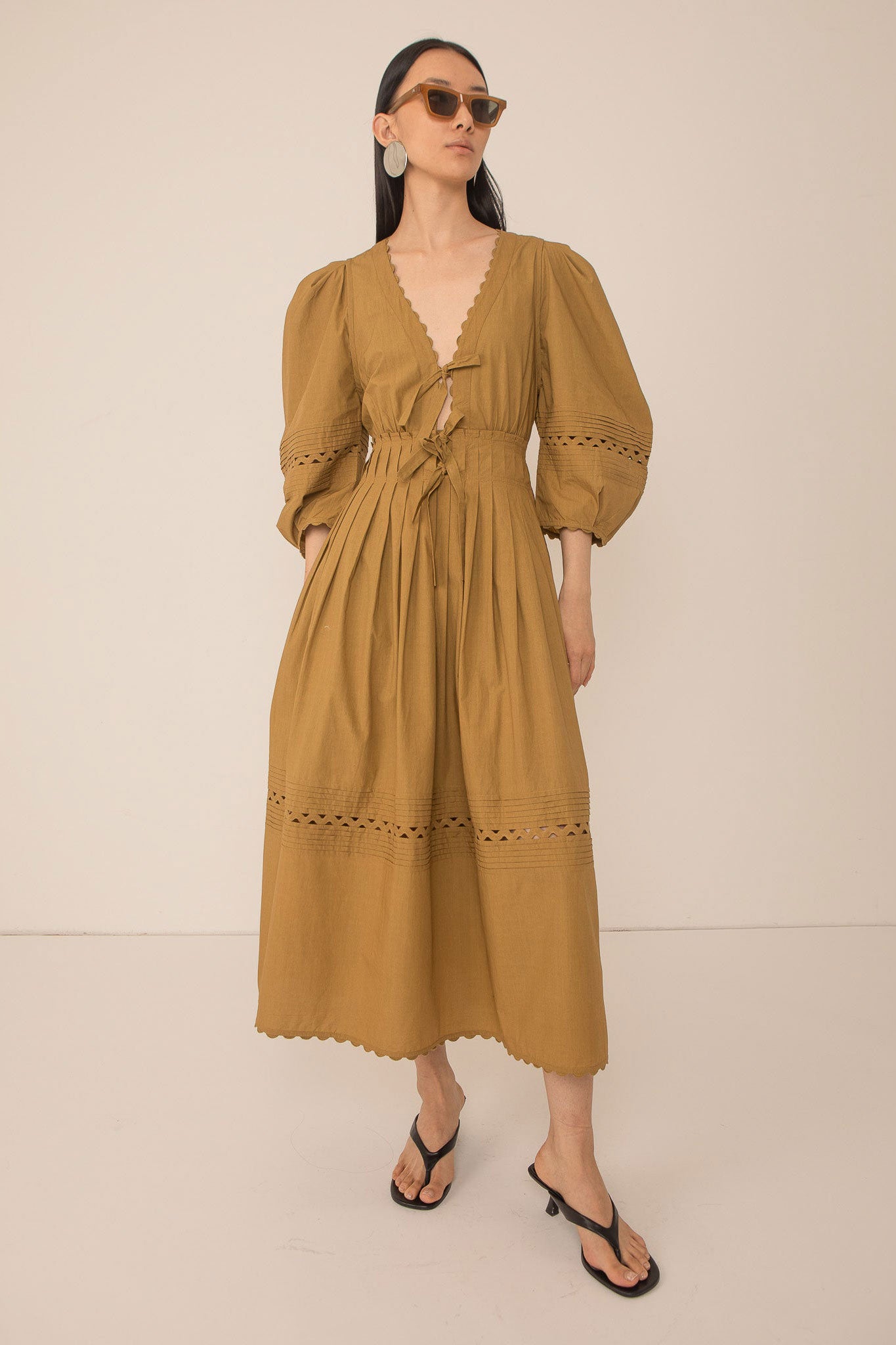 VI.VE.RE Pilar Pleat Dress - Light Olive