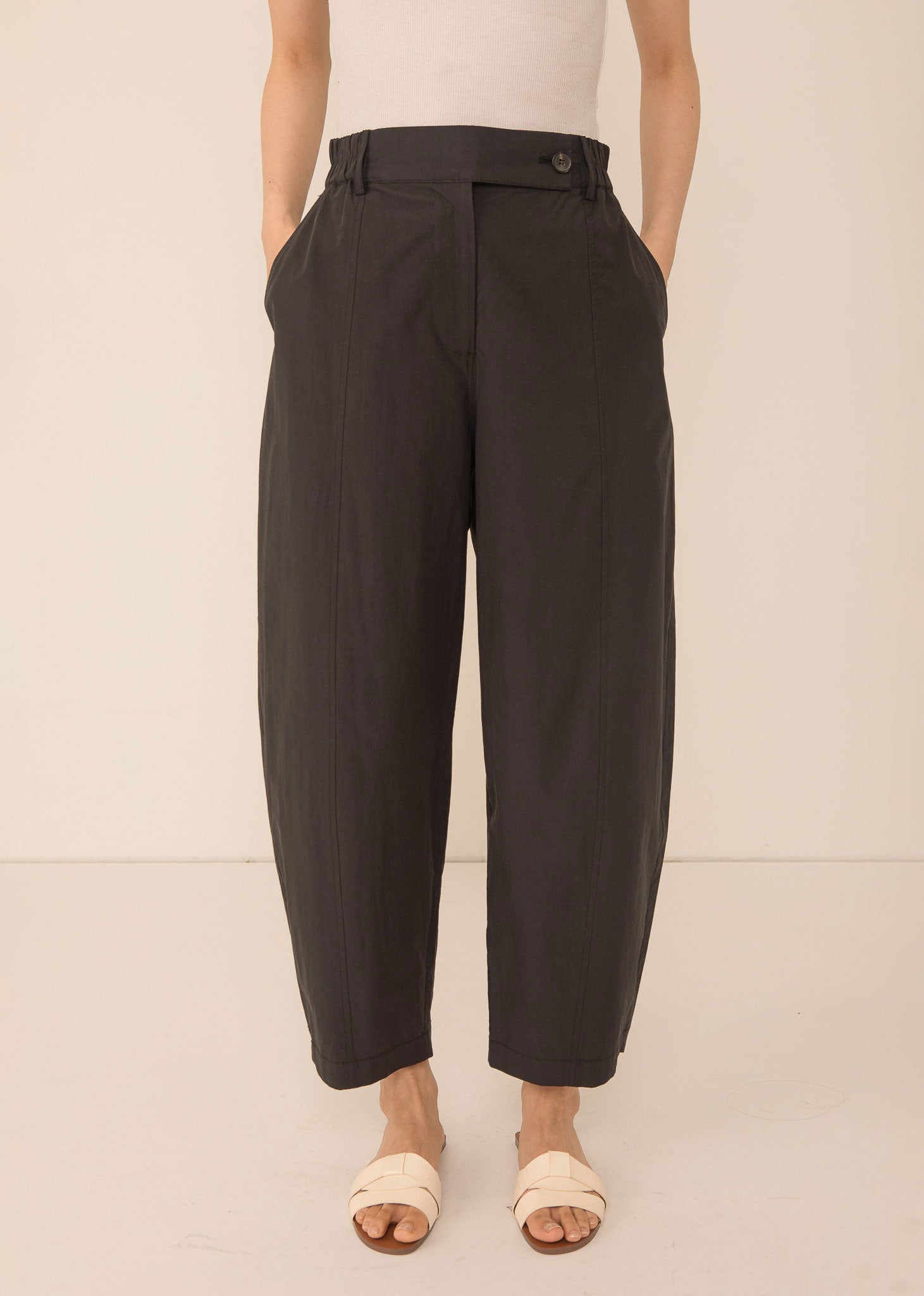 VI.VE.RE Thea Barrel Leg Trouser
