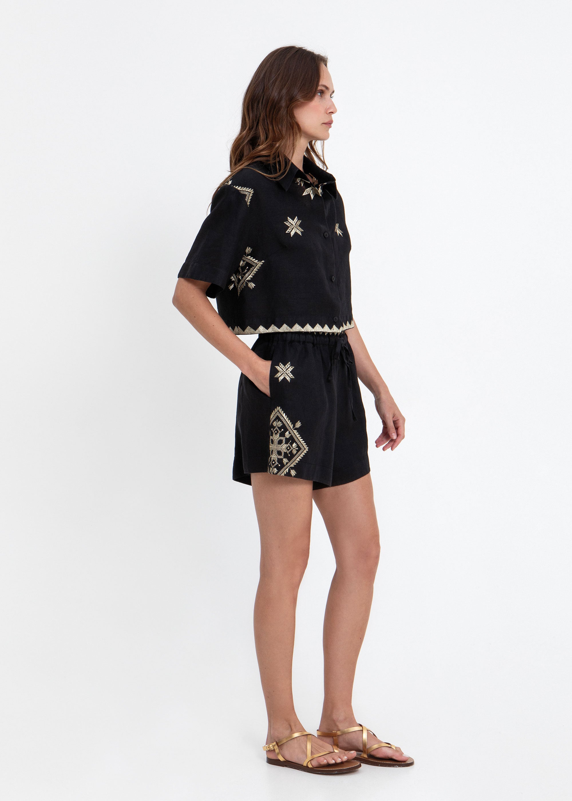 Greek Archaic Kori Lefkada Cropped Shirt - Black/ Gold