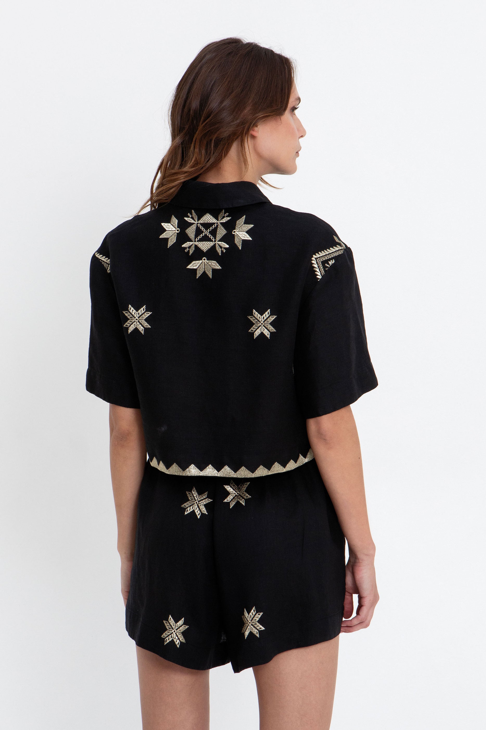 Greek Archaic Kori Lefkada Cropped Shirt - Black/ Gold