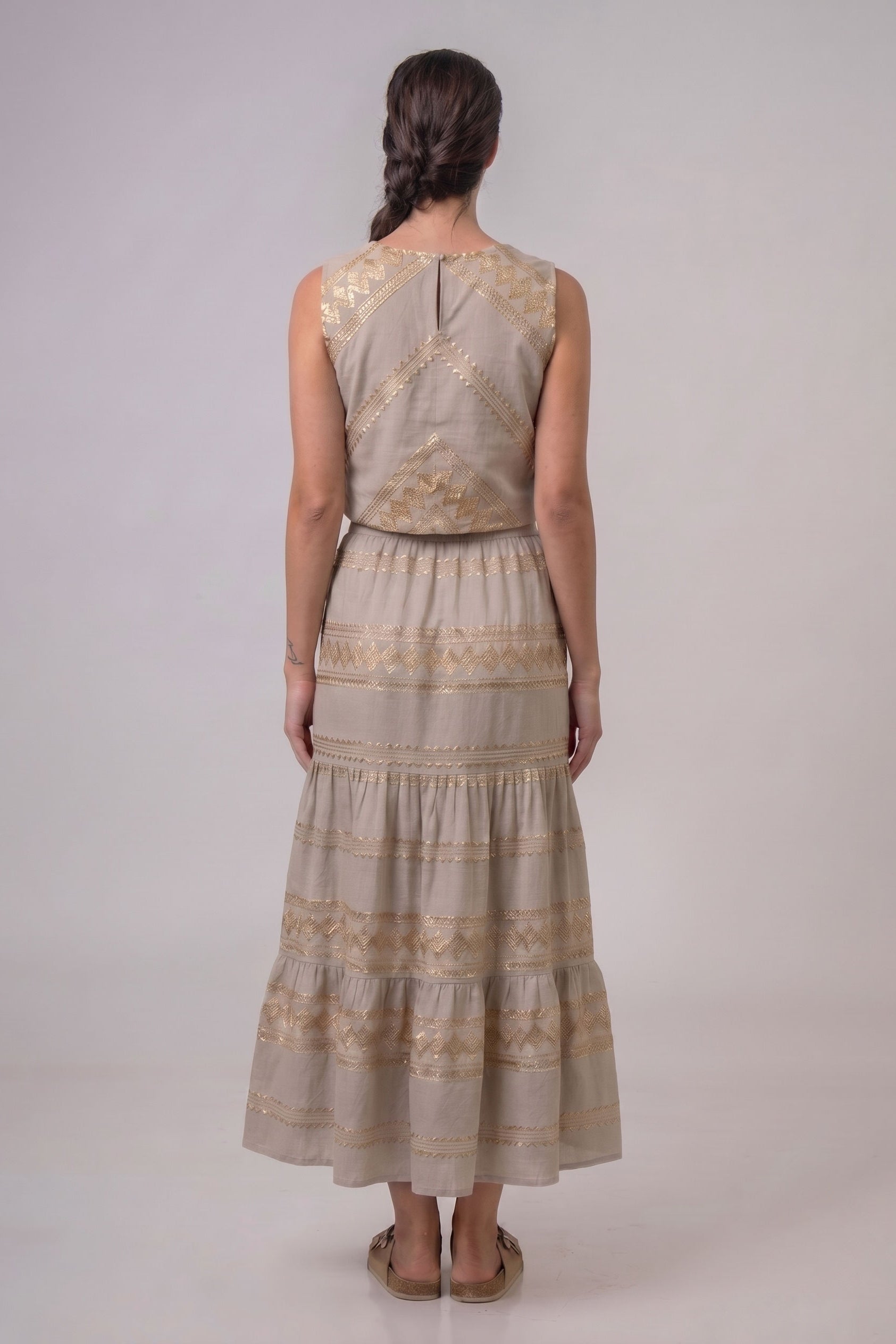 Aether Concept High-Waisted Embroidered Skirt - Pouro/Gold