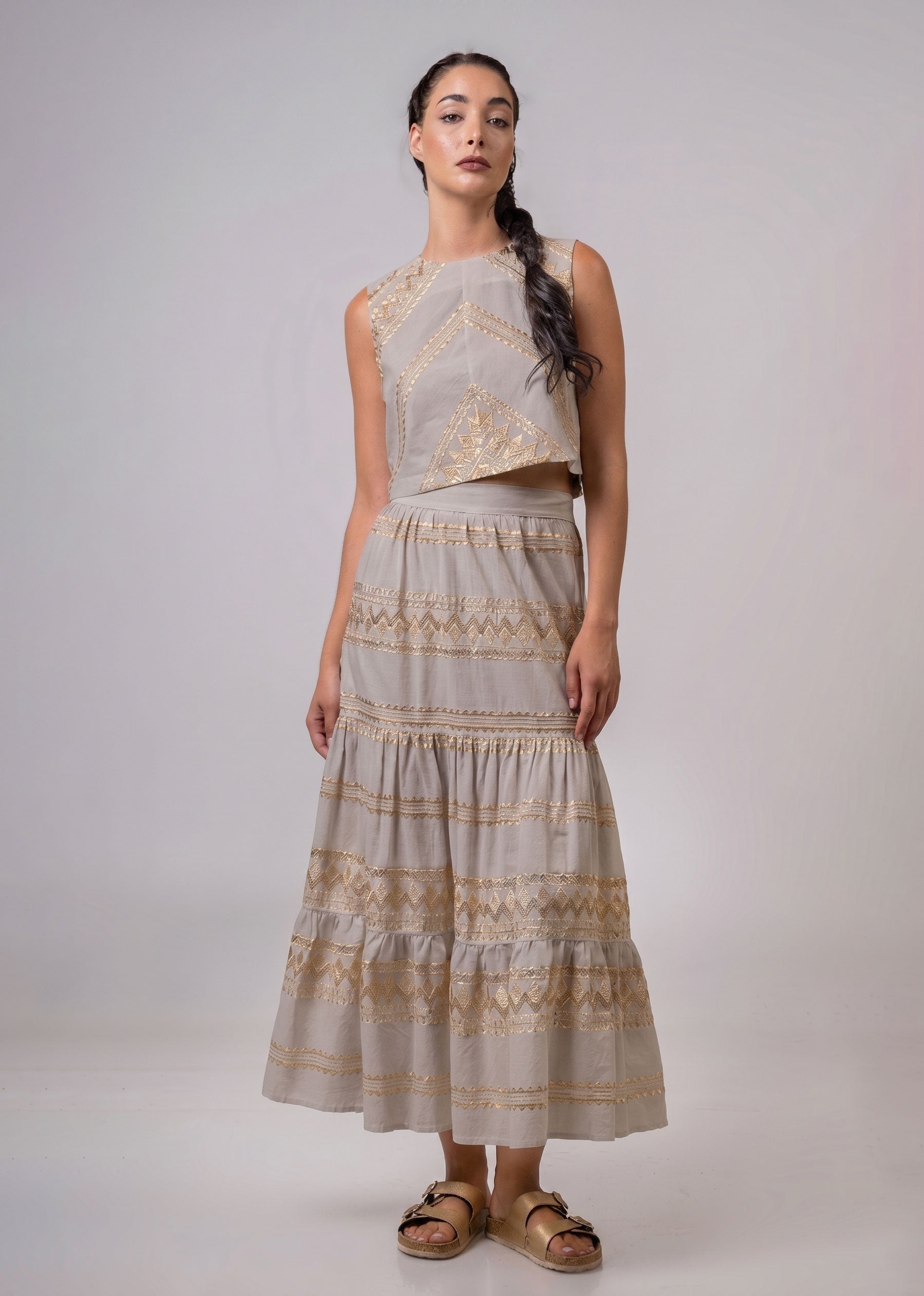 Aether Concept High-Waisted Embroidered Skirt - Pouro/Gold