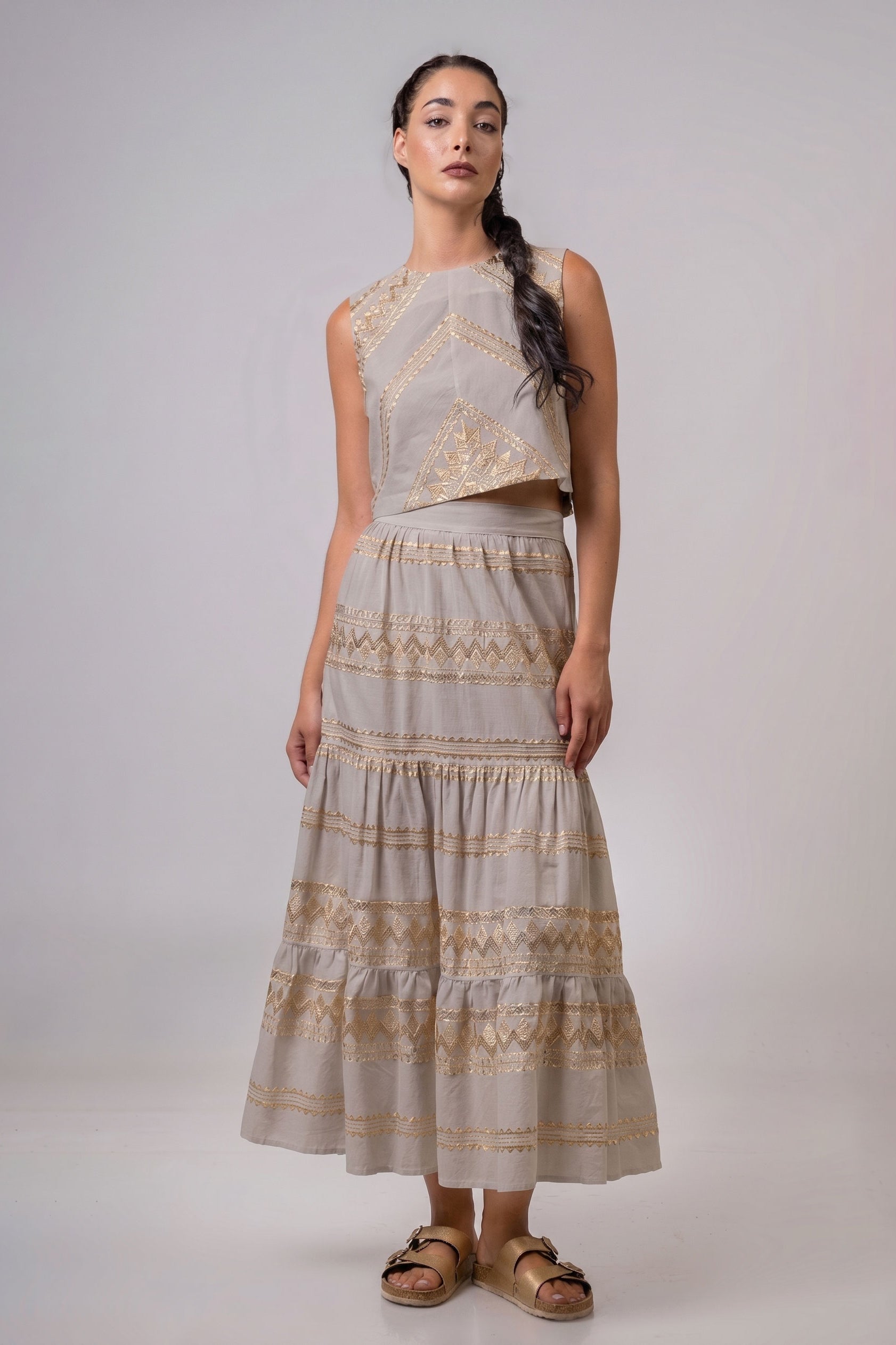 Aether Concept High-Waisted Embroidered Skirt - Pouro/Gold