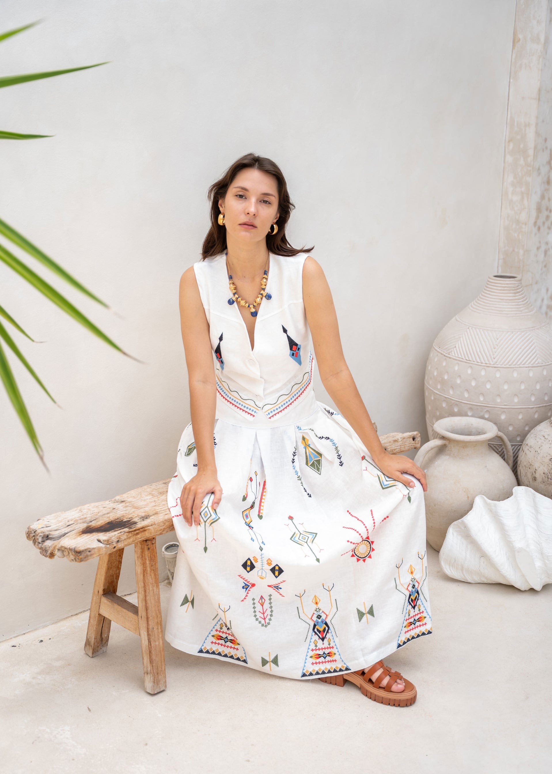 Aether Concept High Waisted Embroidered Skirt - White