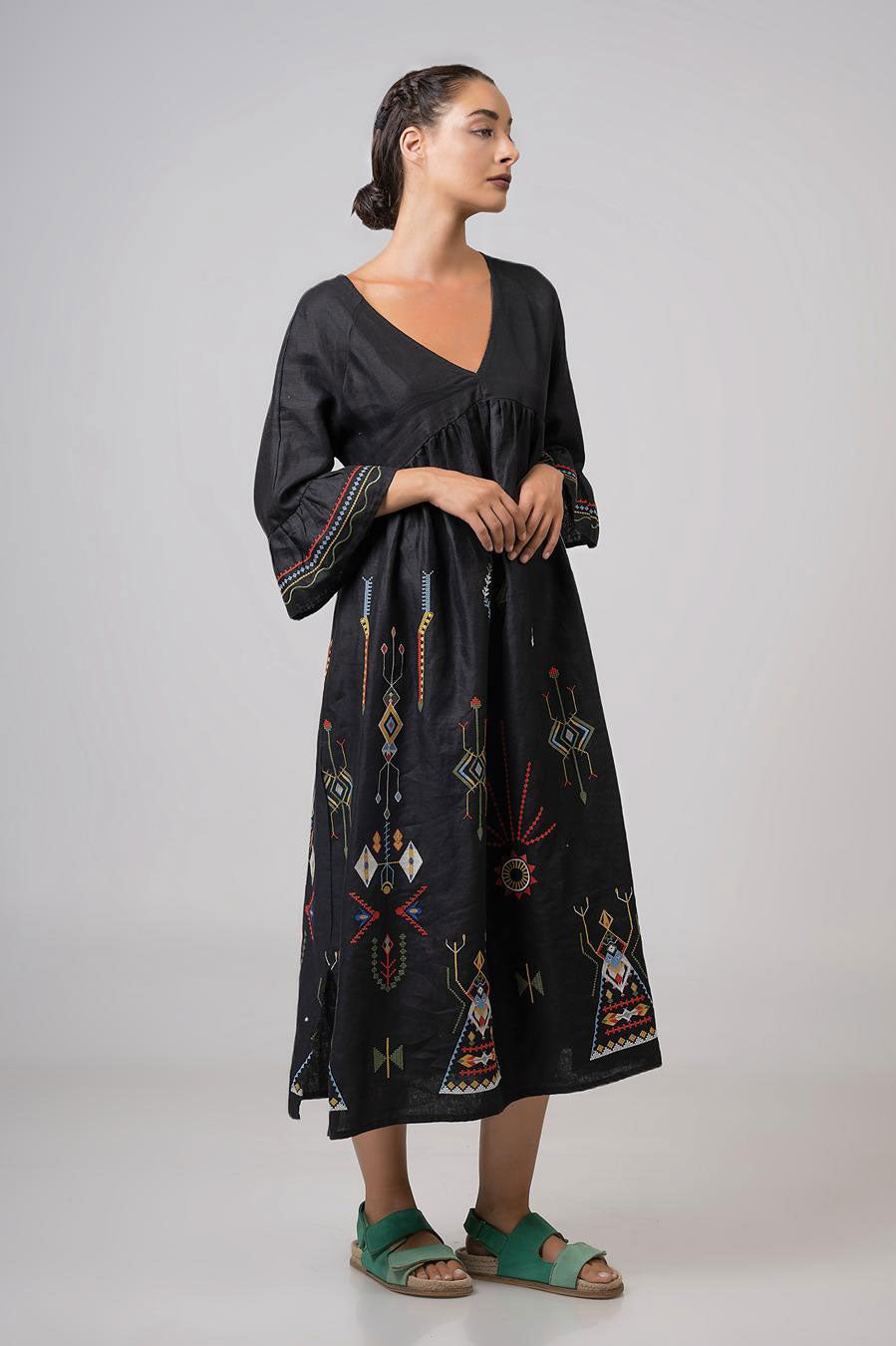 Aether Concept Midi Embroidered Dress - Black
