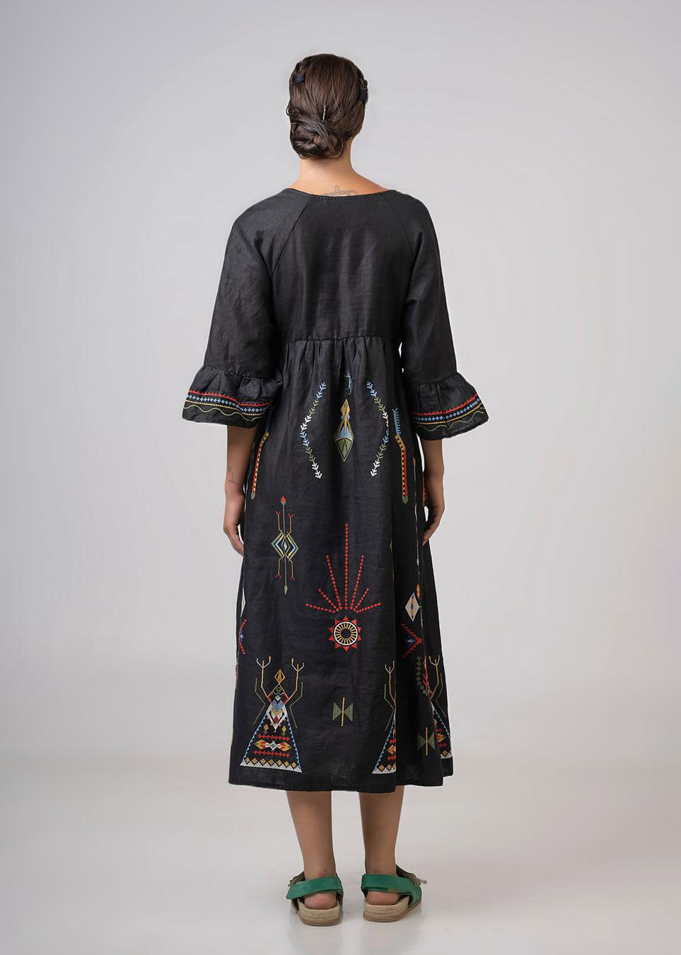 Aether Concept Midi Embroidered Dress - Black