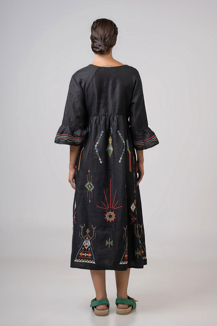 Aether Concept Midi Embroidered Dress - Black