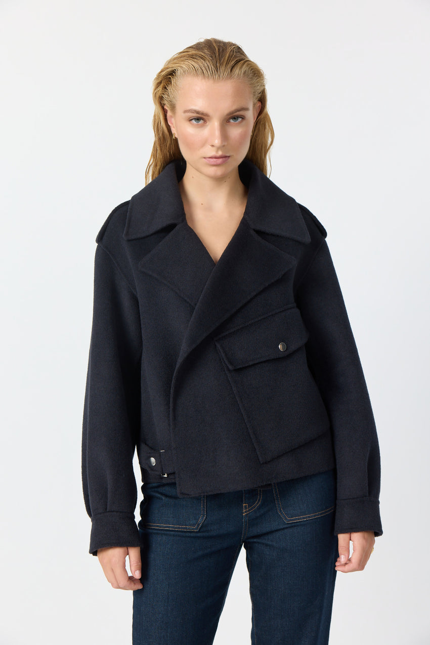 Levete Room - Owa Coat - Black