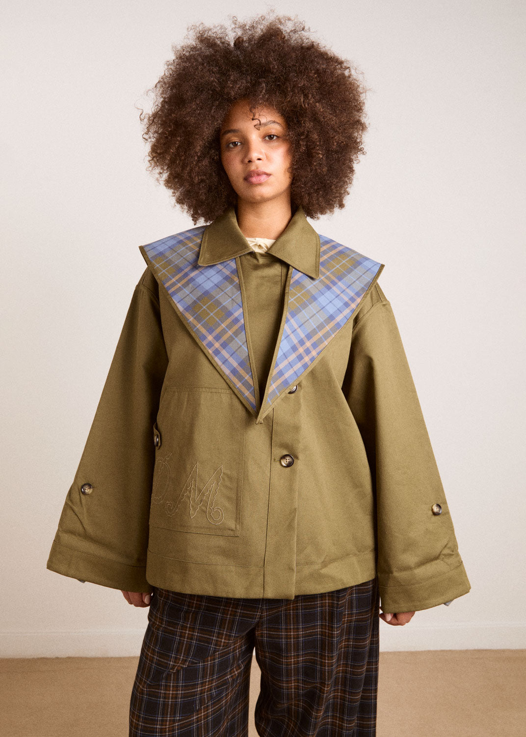 Damson Madder Reversible Jerry Crop Trench Coat - Olive
