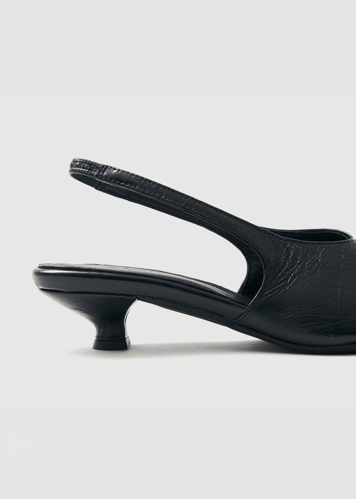 Alohas Eros Heeled Pumps - Black
