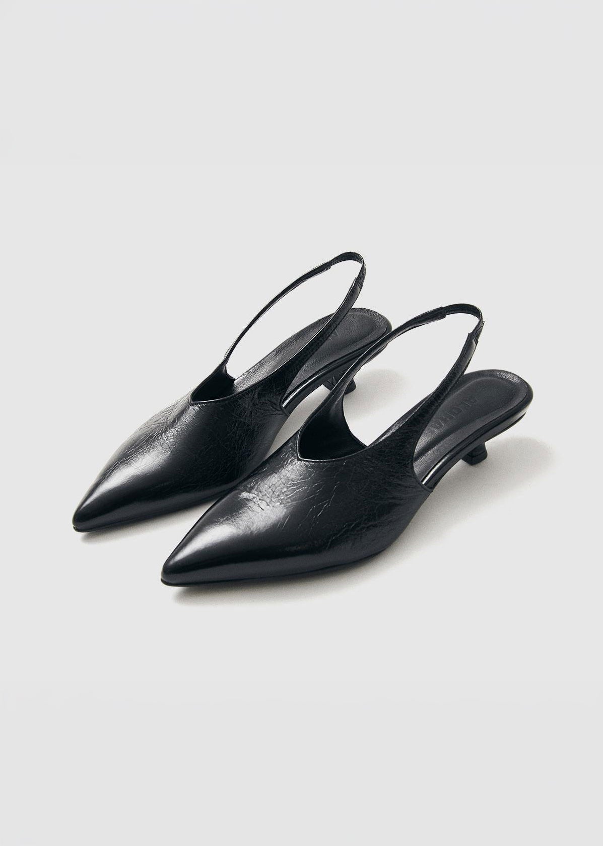 Alohas Eros Heeled Pumps - Black
