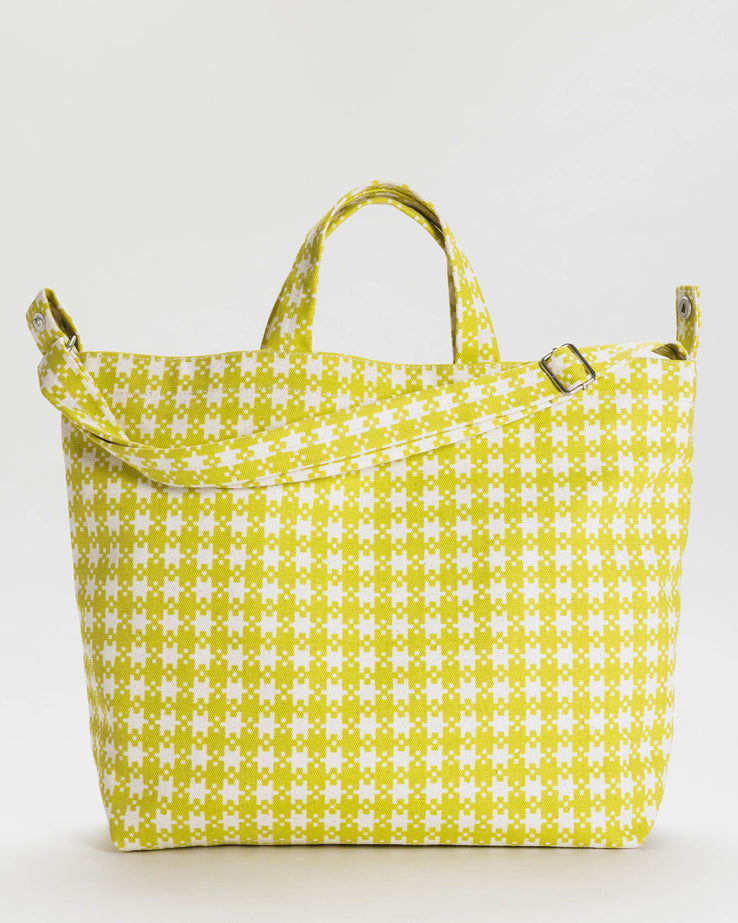 BAGGU - Horizontal Zip Duck Bag - Chartreuse Pixel