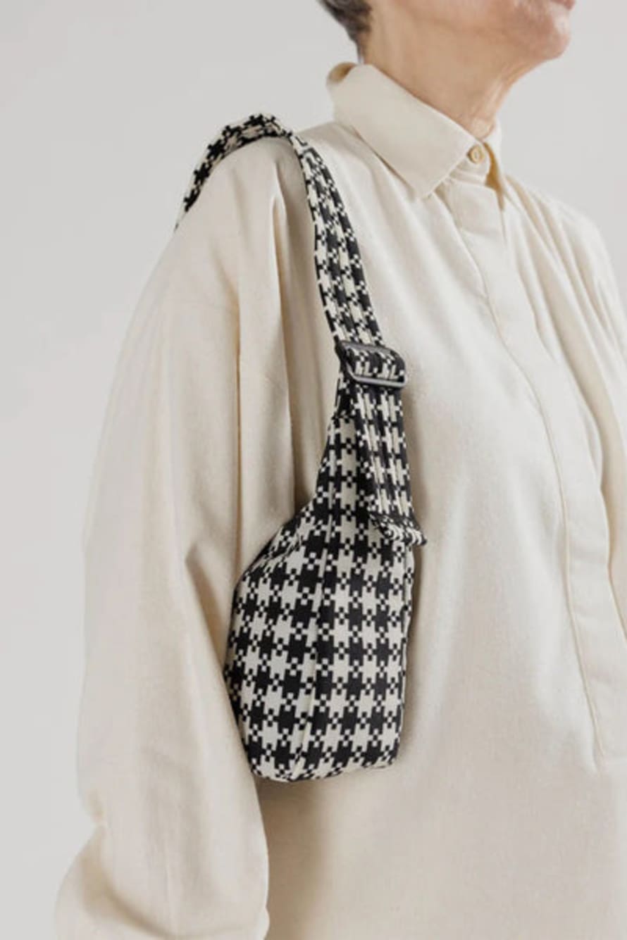 BAGGU - Mini Nylon Shoulder Bag - Black & White Pixel