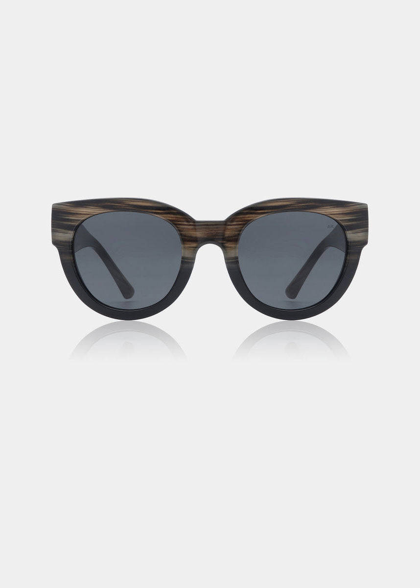 A. Kjaerbede Lilly Sunglasses - Striped Horn Black