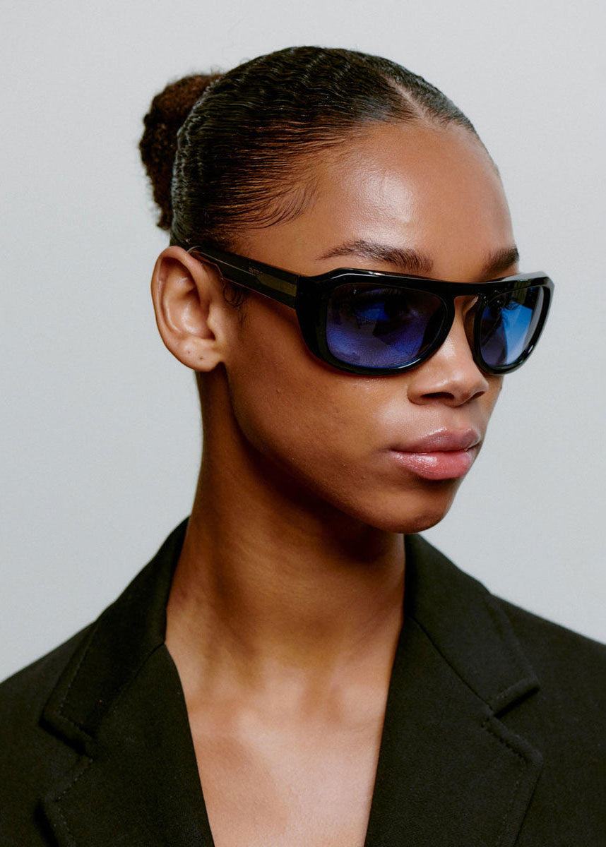 A. Kjaerbede Max Sunglasses - Black (Blue Lens)