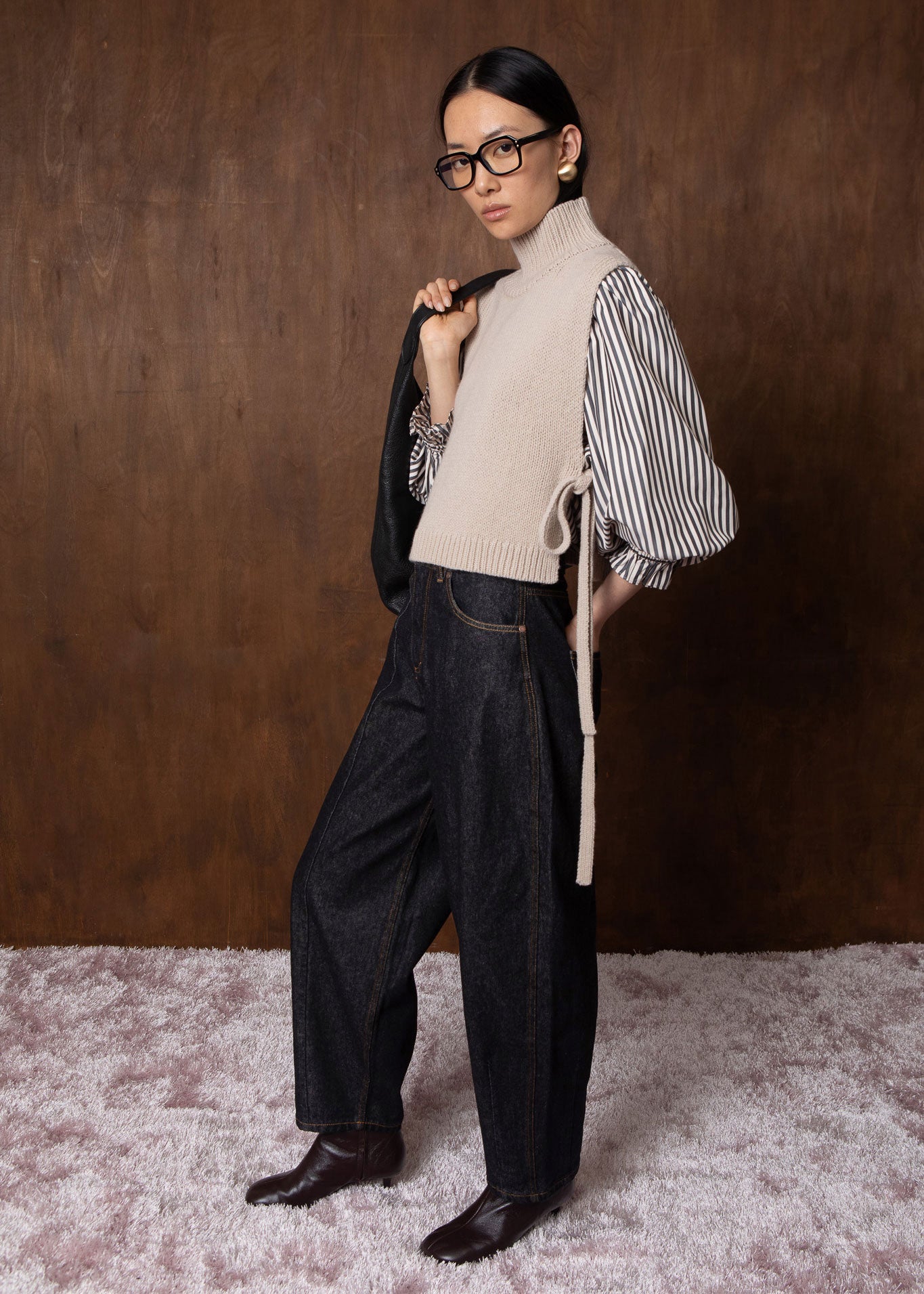 VI.VE.RE Naya Barrel Leg Jeans - Black