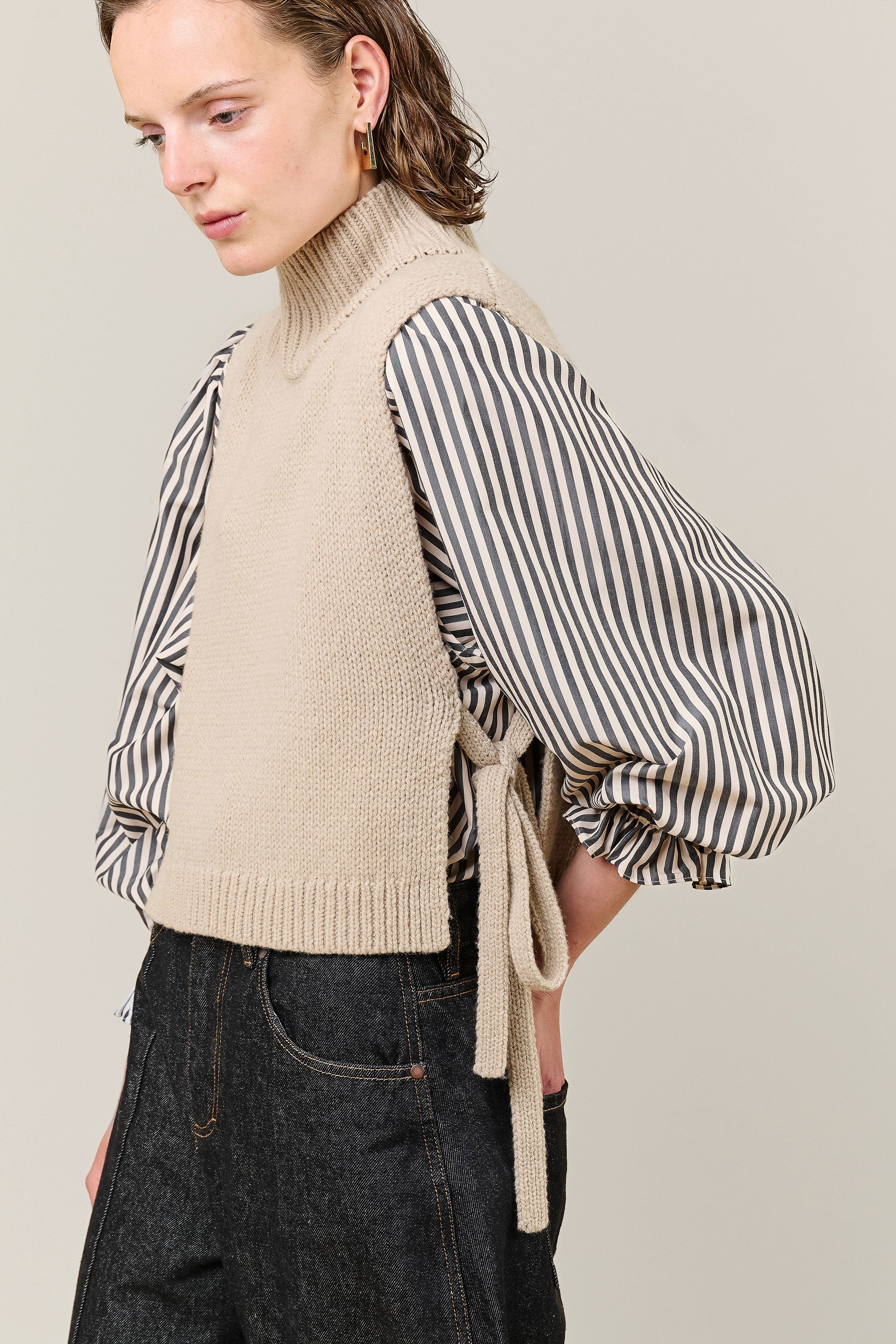 VI.VE.RE Daya Knit Tabbard - Beige