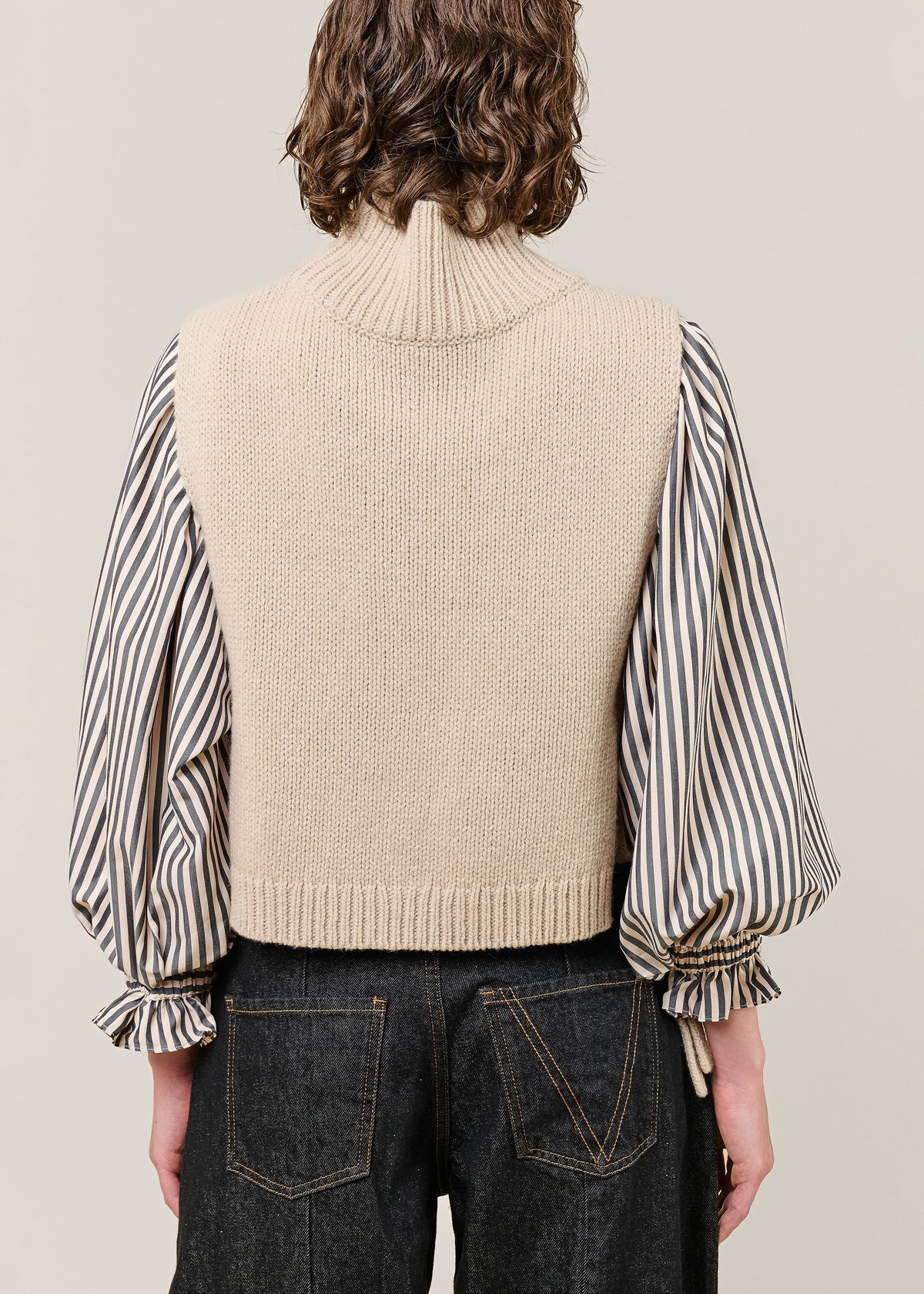VI.VE.RE Daya Knit Tabbard - Beige