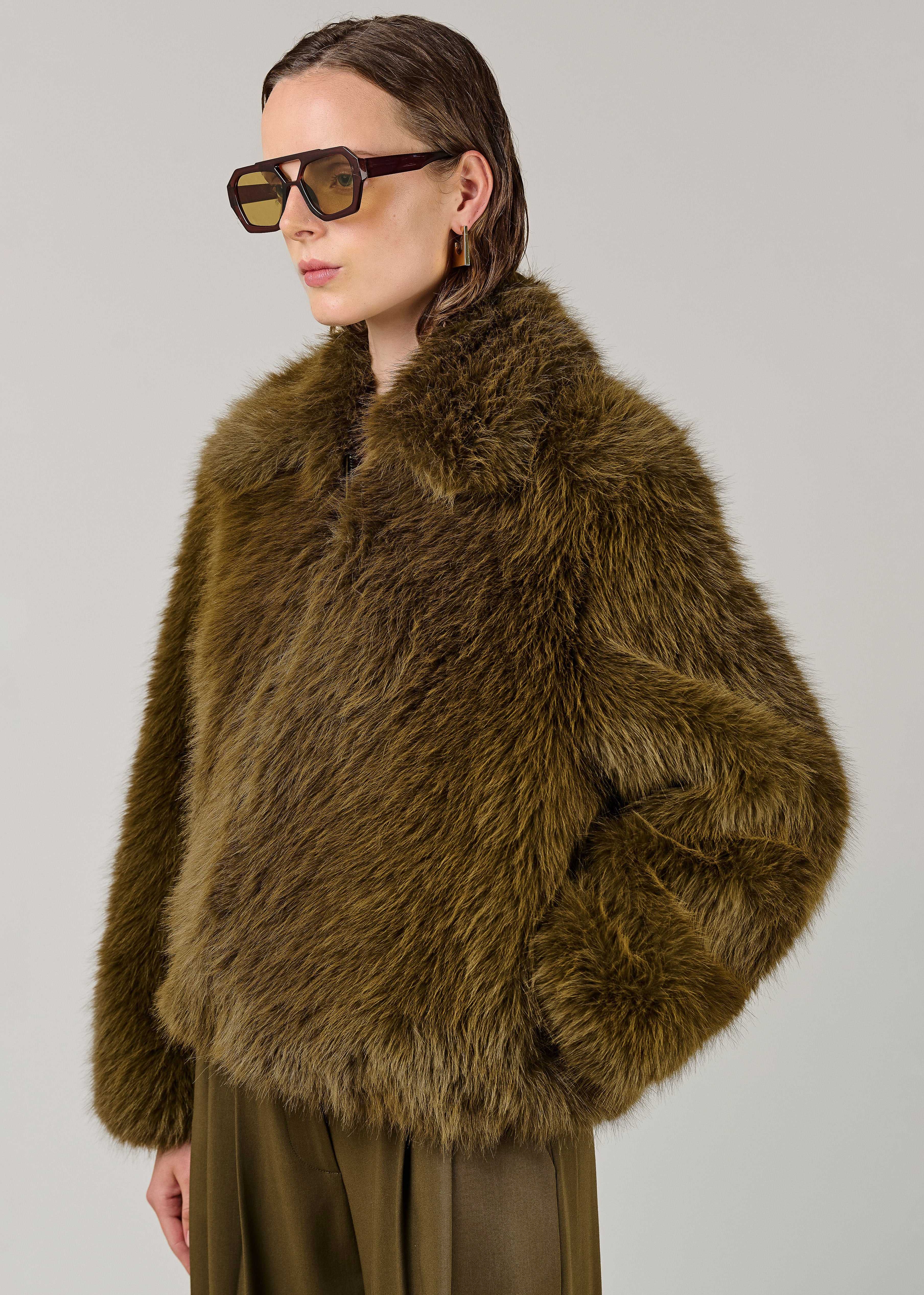 VI.VE.RE Indie Short Soft Faux Fur Jacket