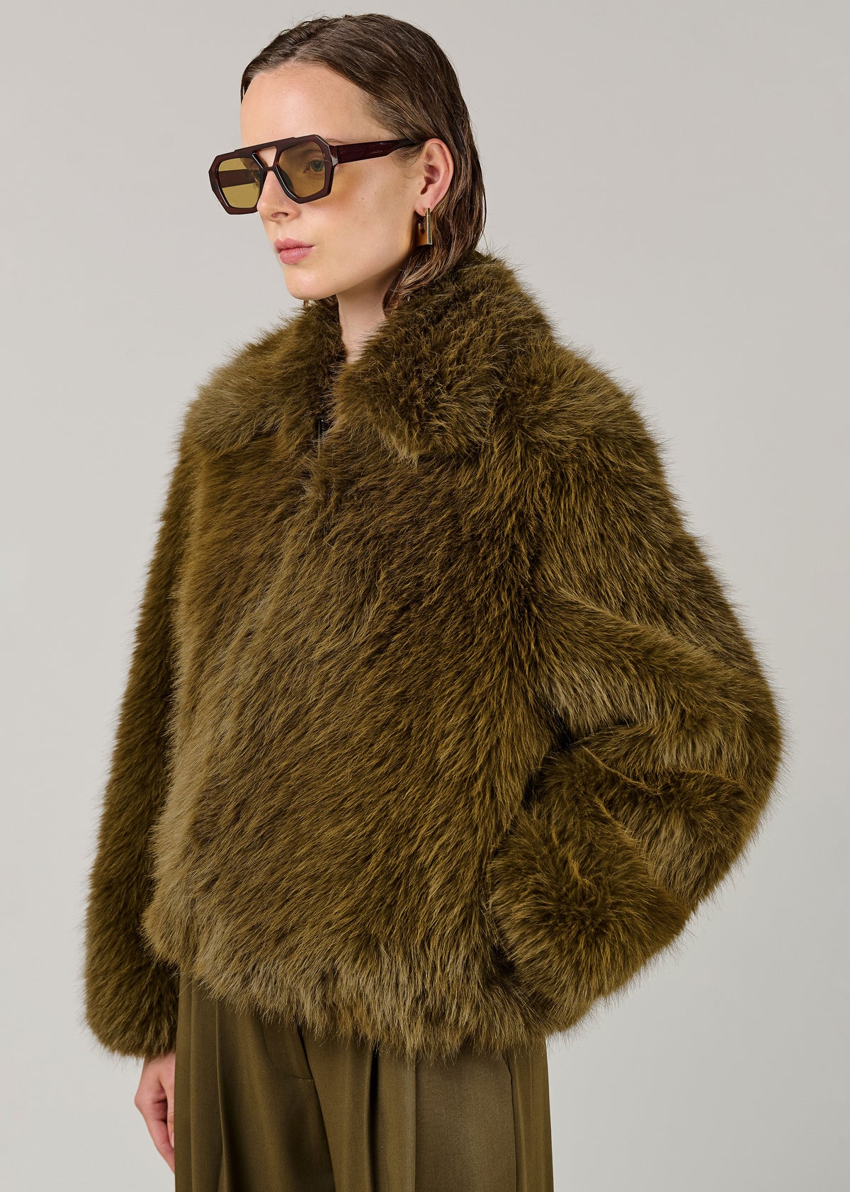 VI.VE.RE Indie Short Soft Faux Fur Jacket