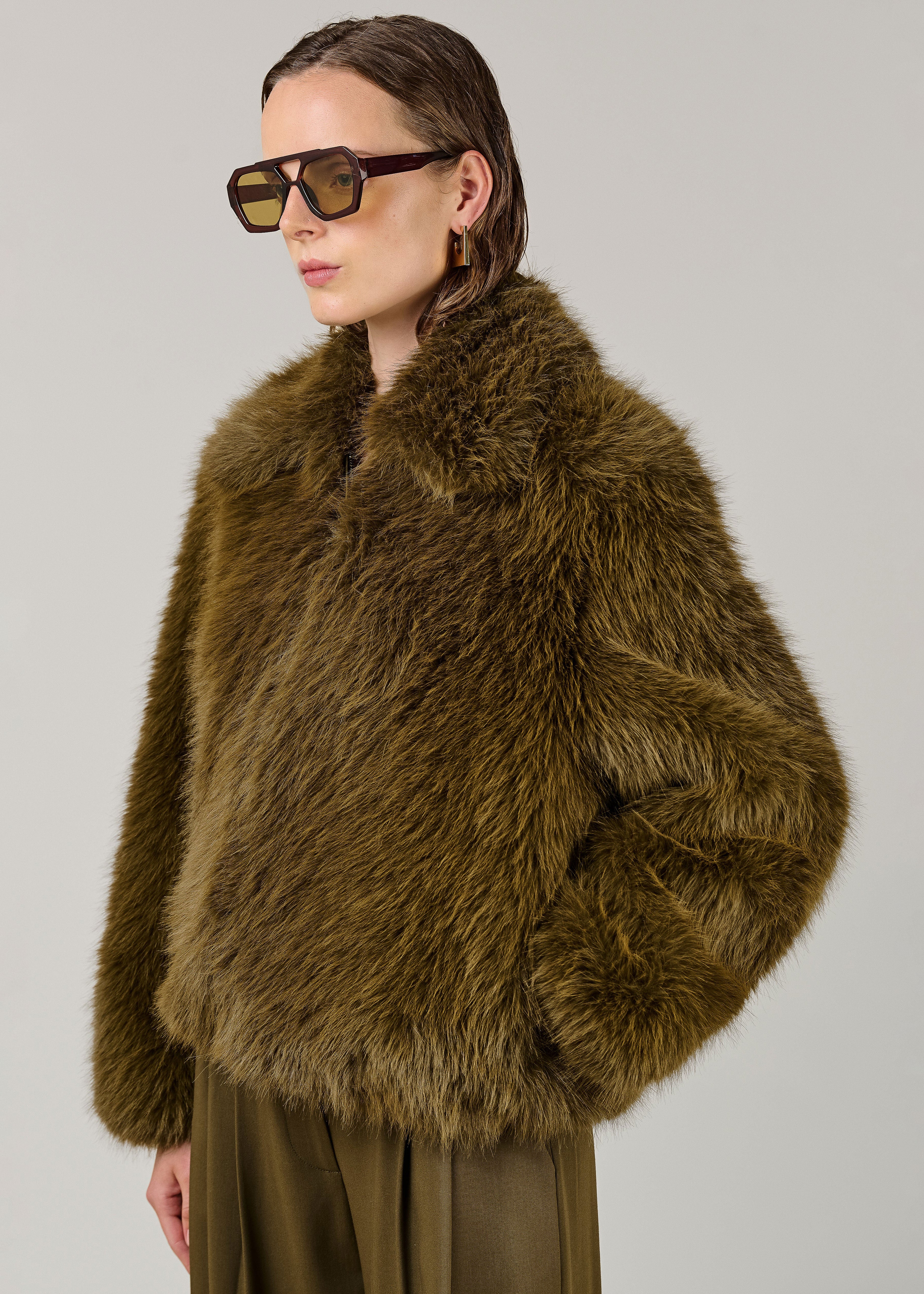 VI.VE.RE Indie Short Soft Faux Fur Jacket