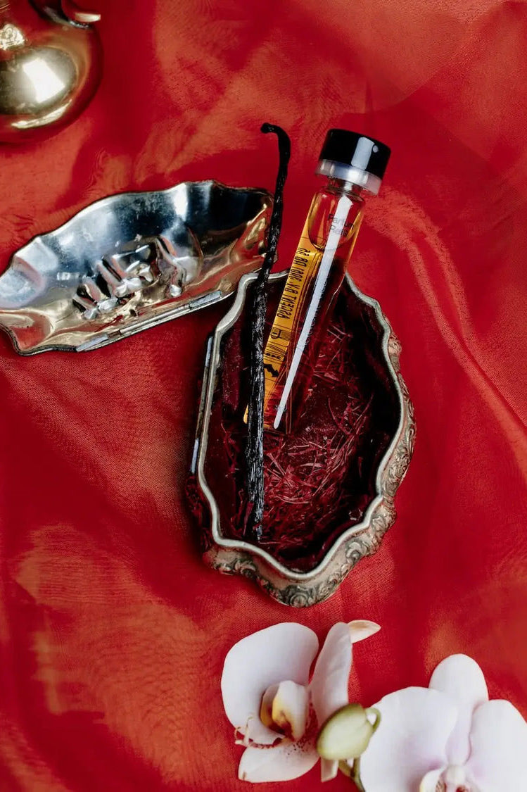 Ascent Red Parfum + Silver Case