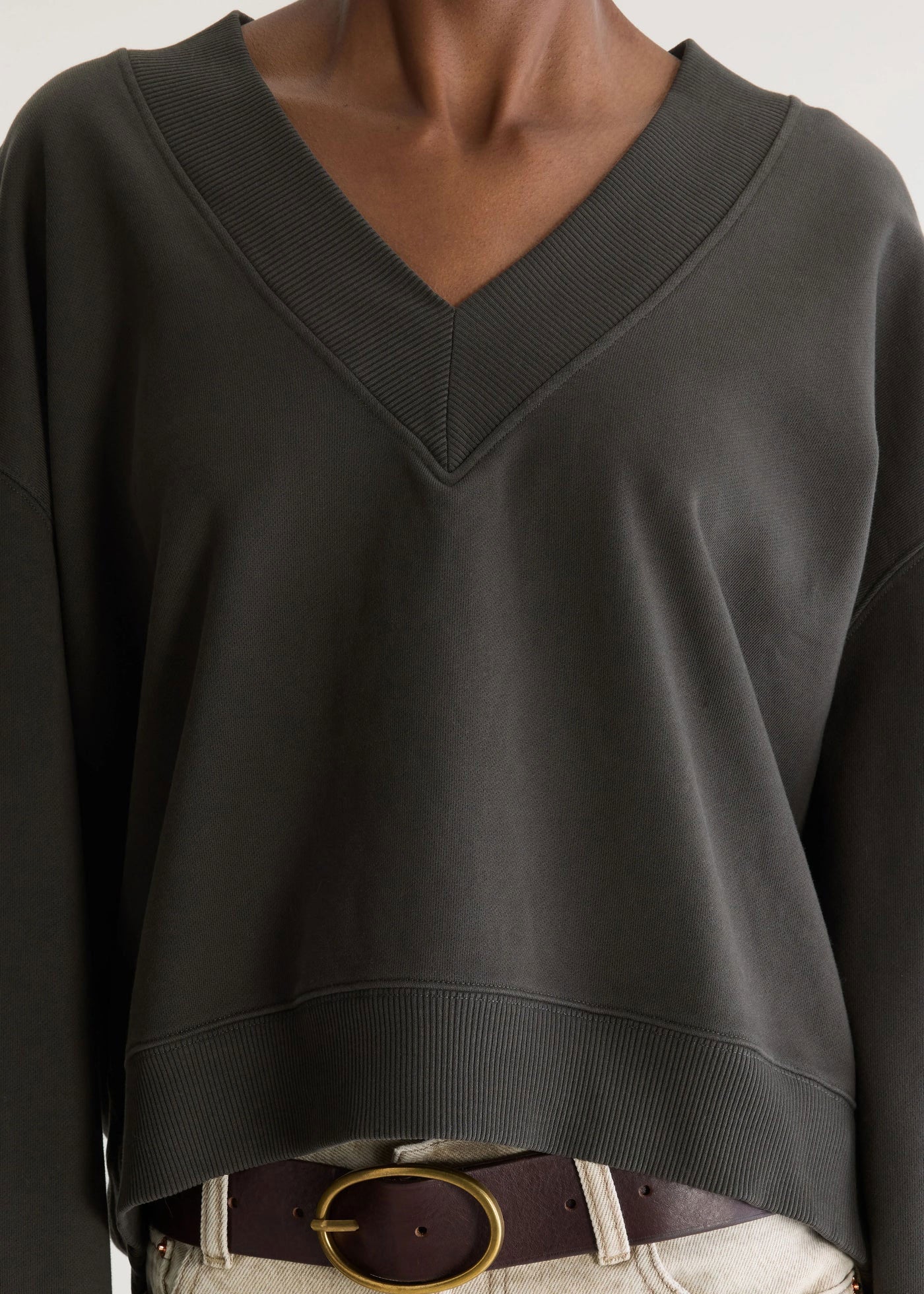 Bellerose Sula Cropped V-Neck Sweatshirt