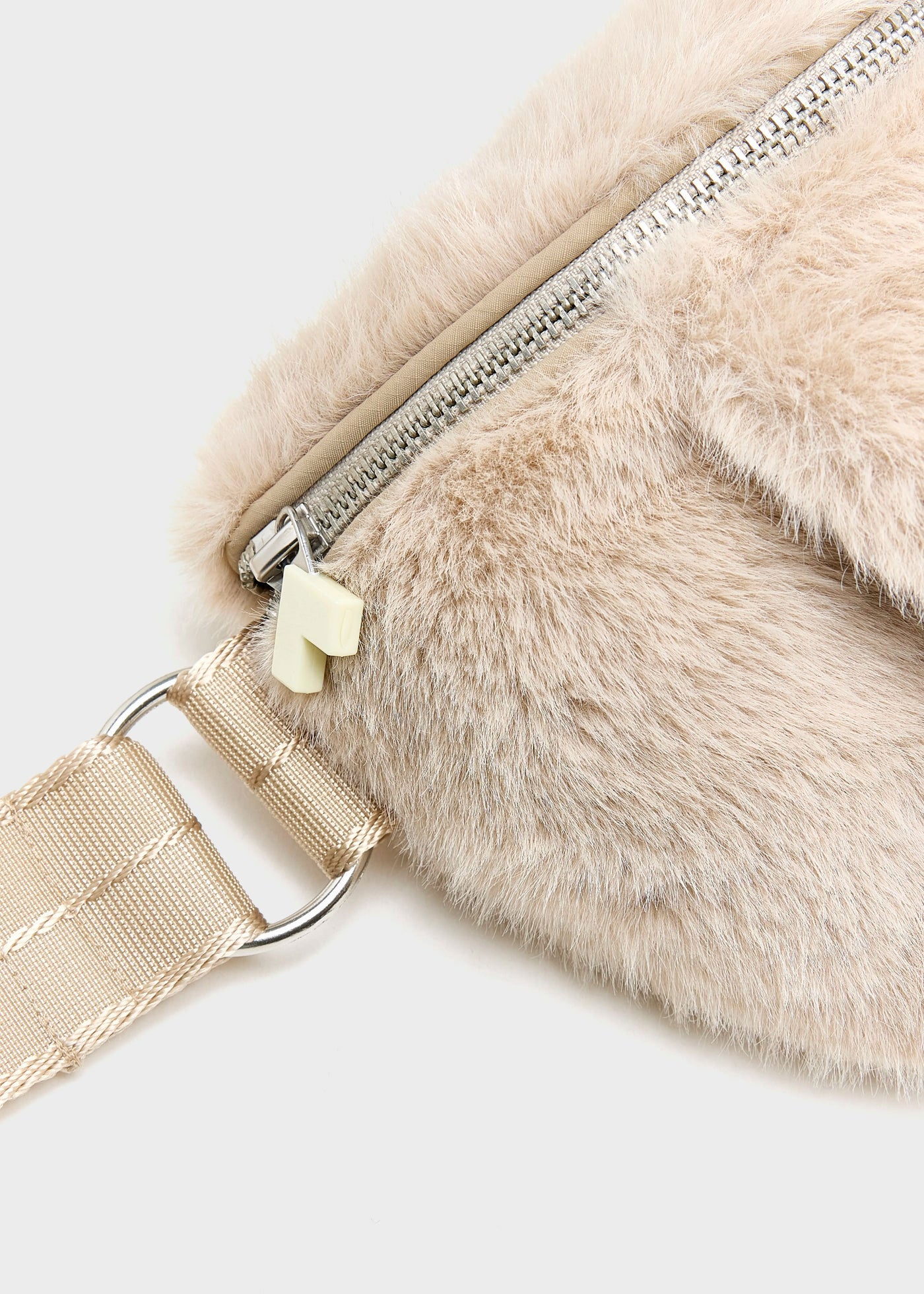 Bellerose Hoswel Muff Bag