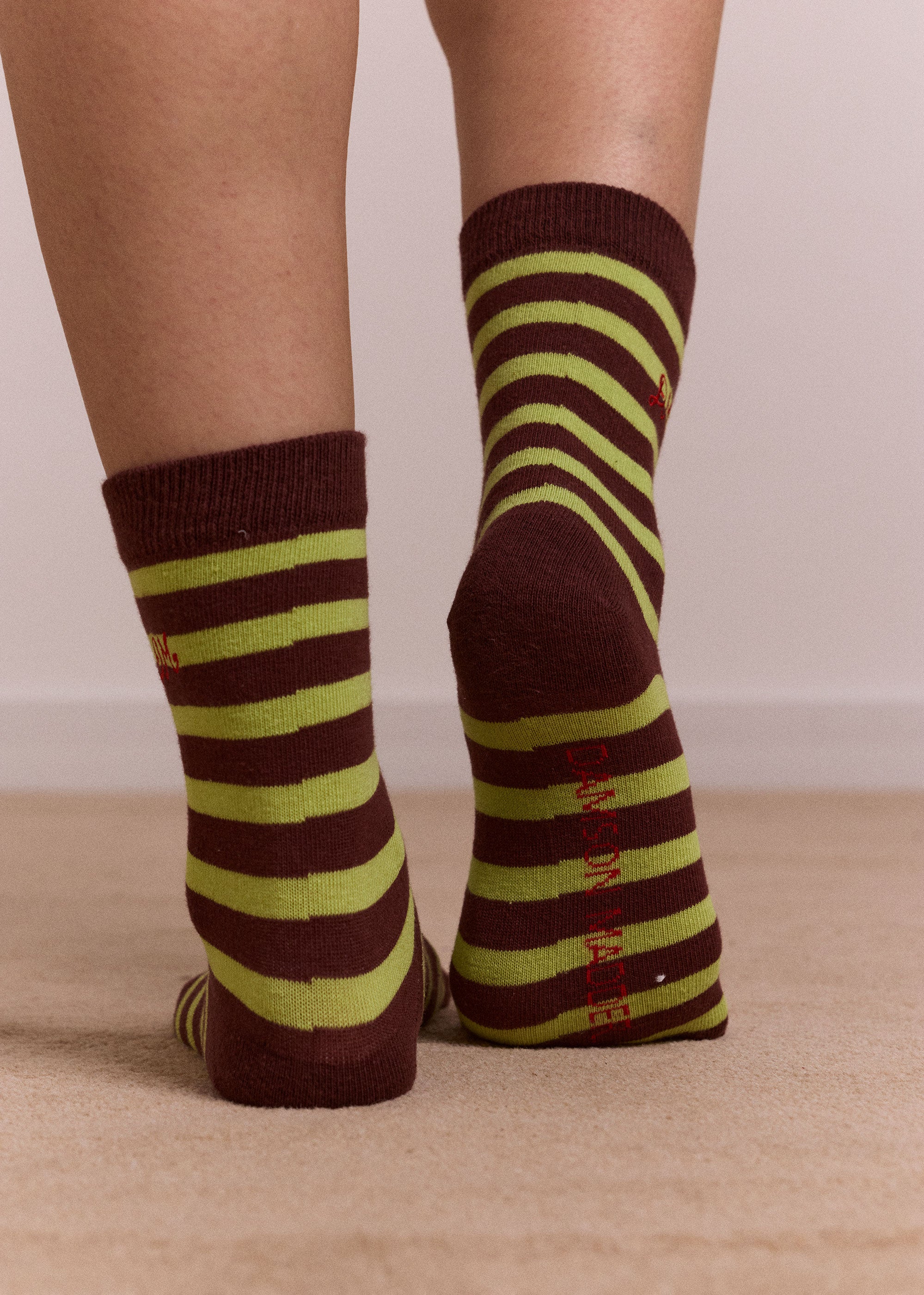 Damson Madder Calf Length 2 Pack Socks - Choc & Avocado