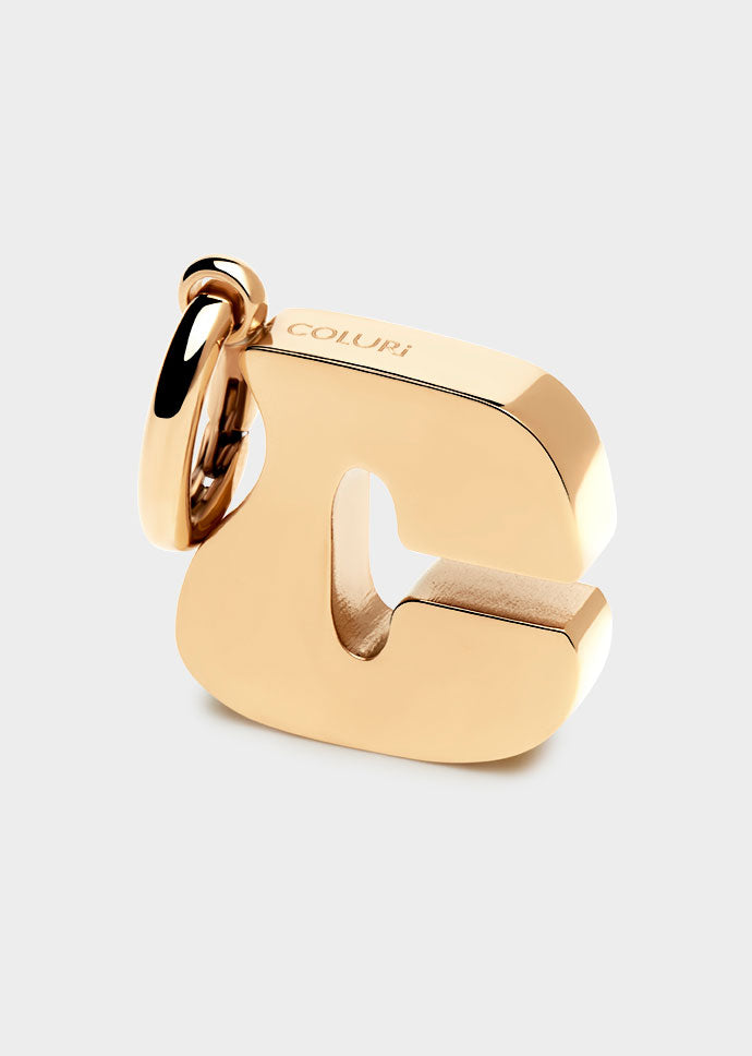 Coluri Letter C Charm