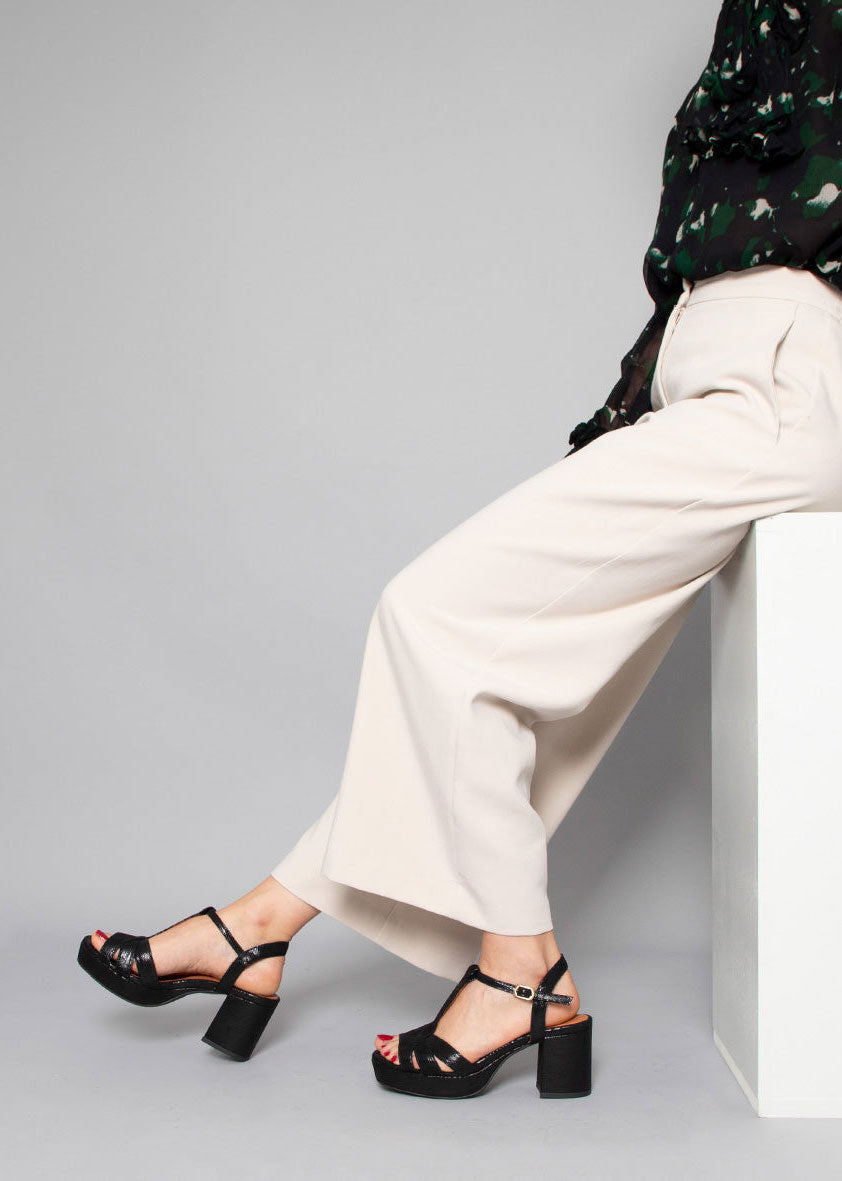 Esska Charlie Mid Heel T-Bar Sandal - Metallic Black