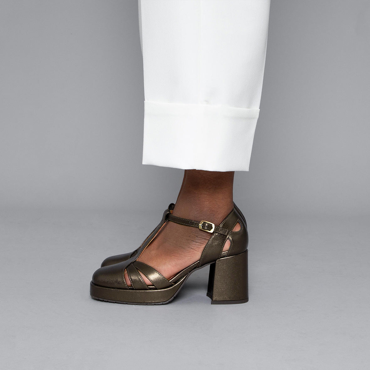 Esska - Chaza - Antique Bronze