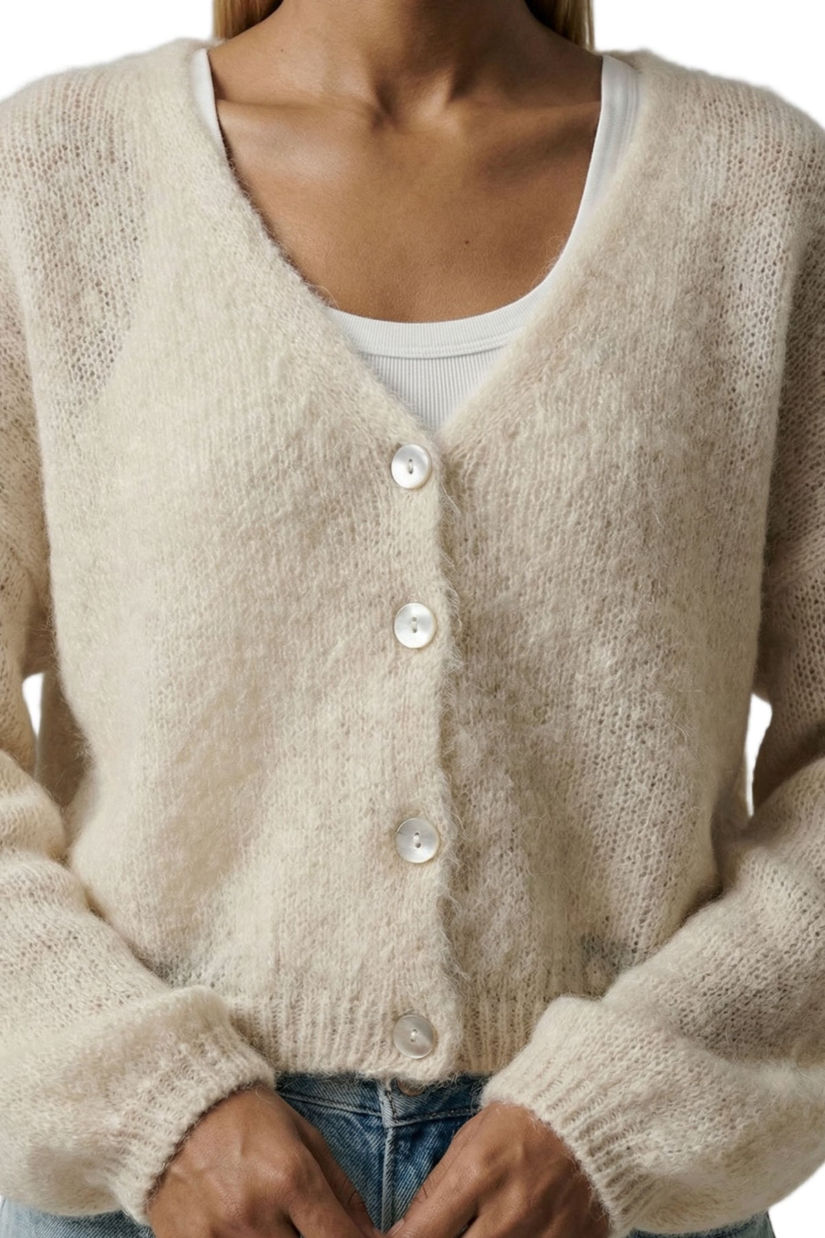 American Dreams Cornelia Cropped Cardigan - Beige