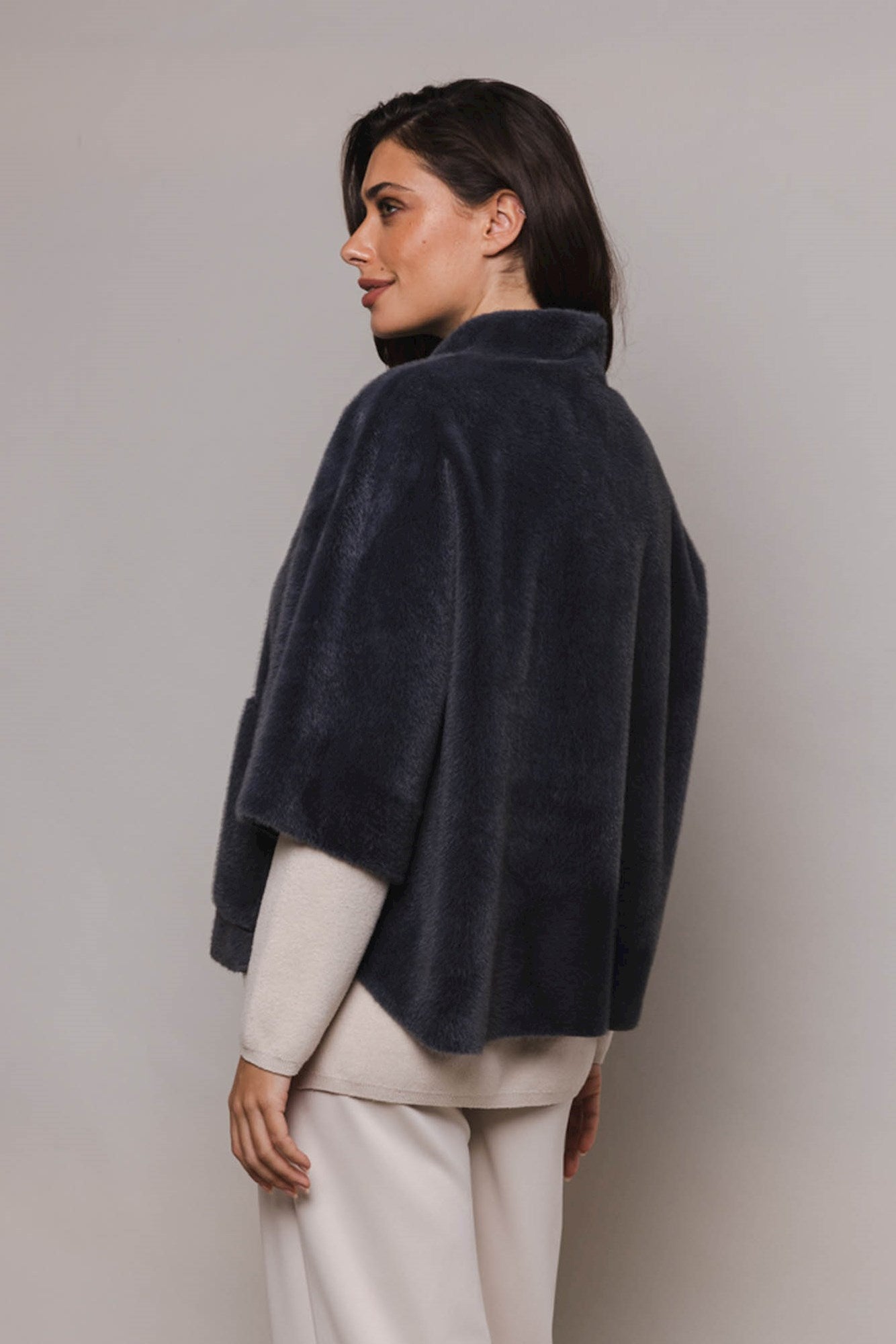 Rino & Pelle - Dewi Faux Fur Cape - Night
