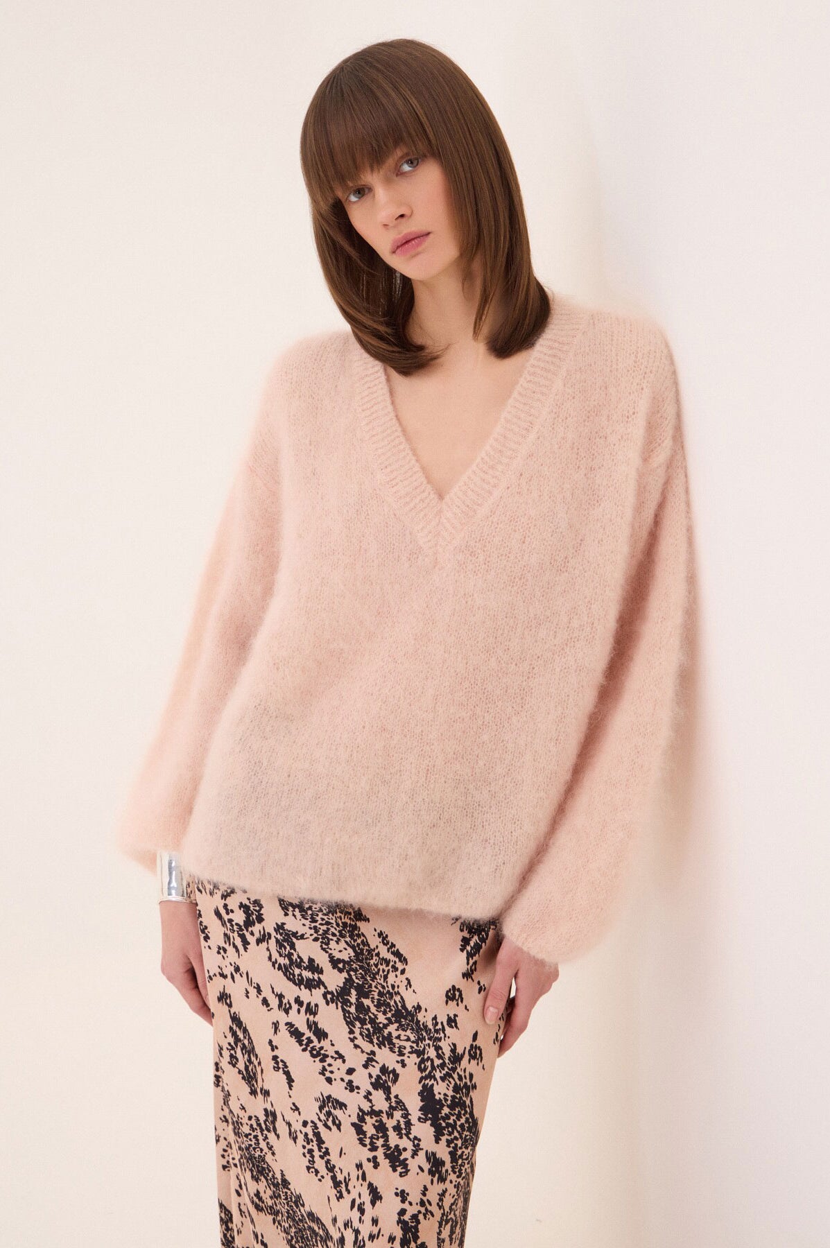 Ottod'Ame Oversized V-Neck Sweater - Rose