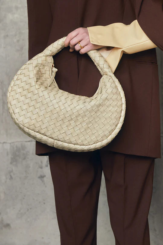 ALĒO - Laluna Shoulder Bag - Chalk