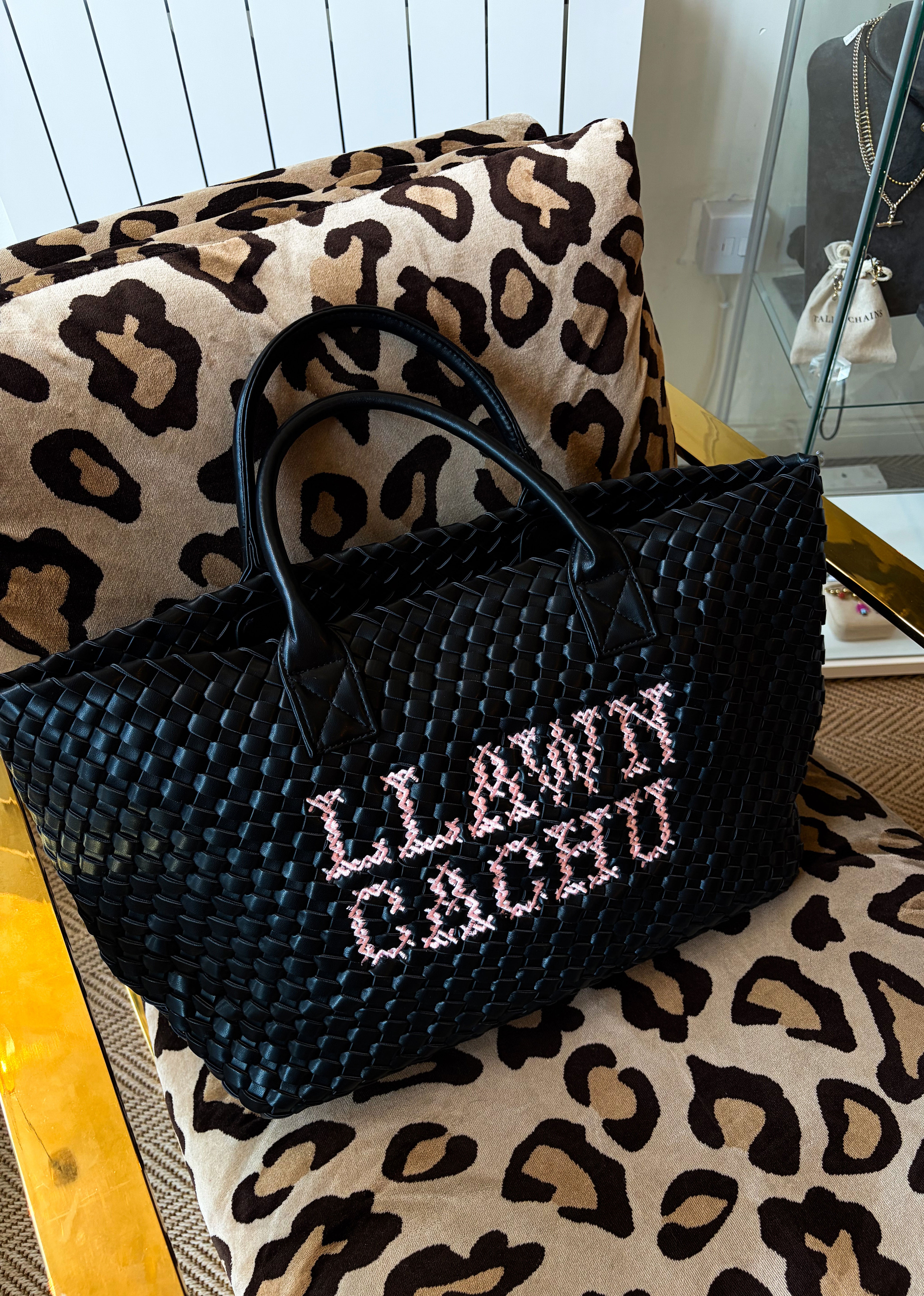 Lilly Loves LLAWN CACHU Woven Handbag