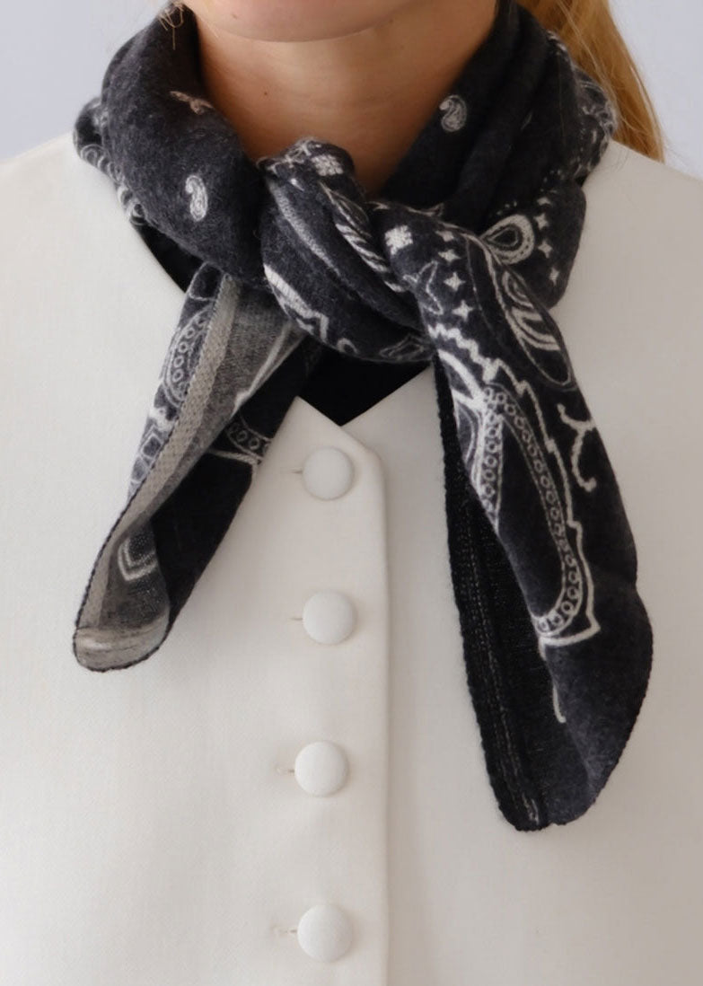 Lescarf Cashmere Paisley Scarf - Black - 65cm