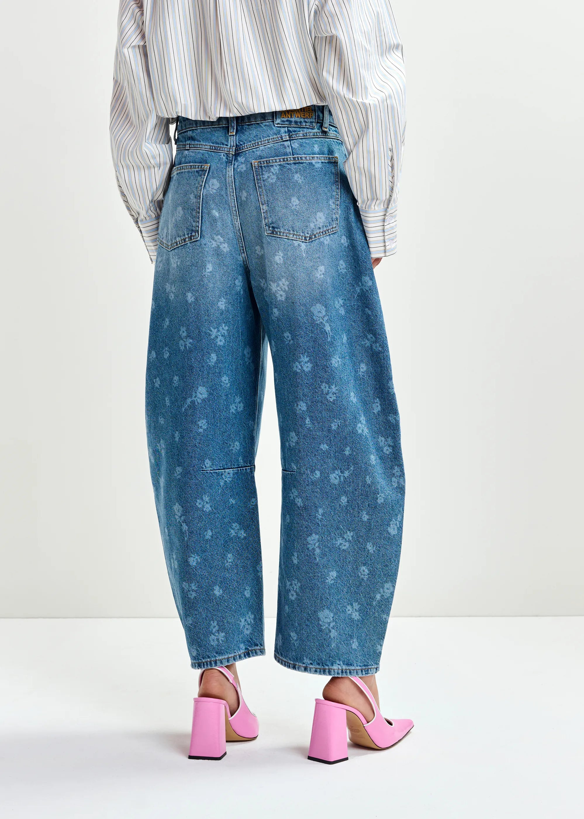 Essentiel Antwerp Jo1 Barrel Leg Jeans