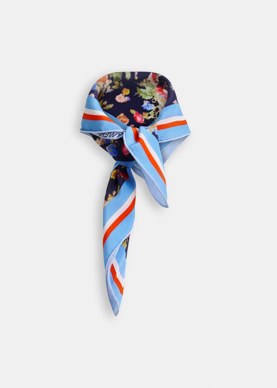 Essentiel Antwerp Jungle Square Scarf