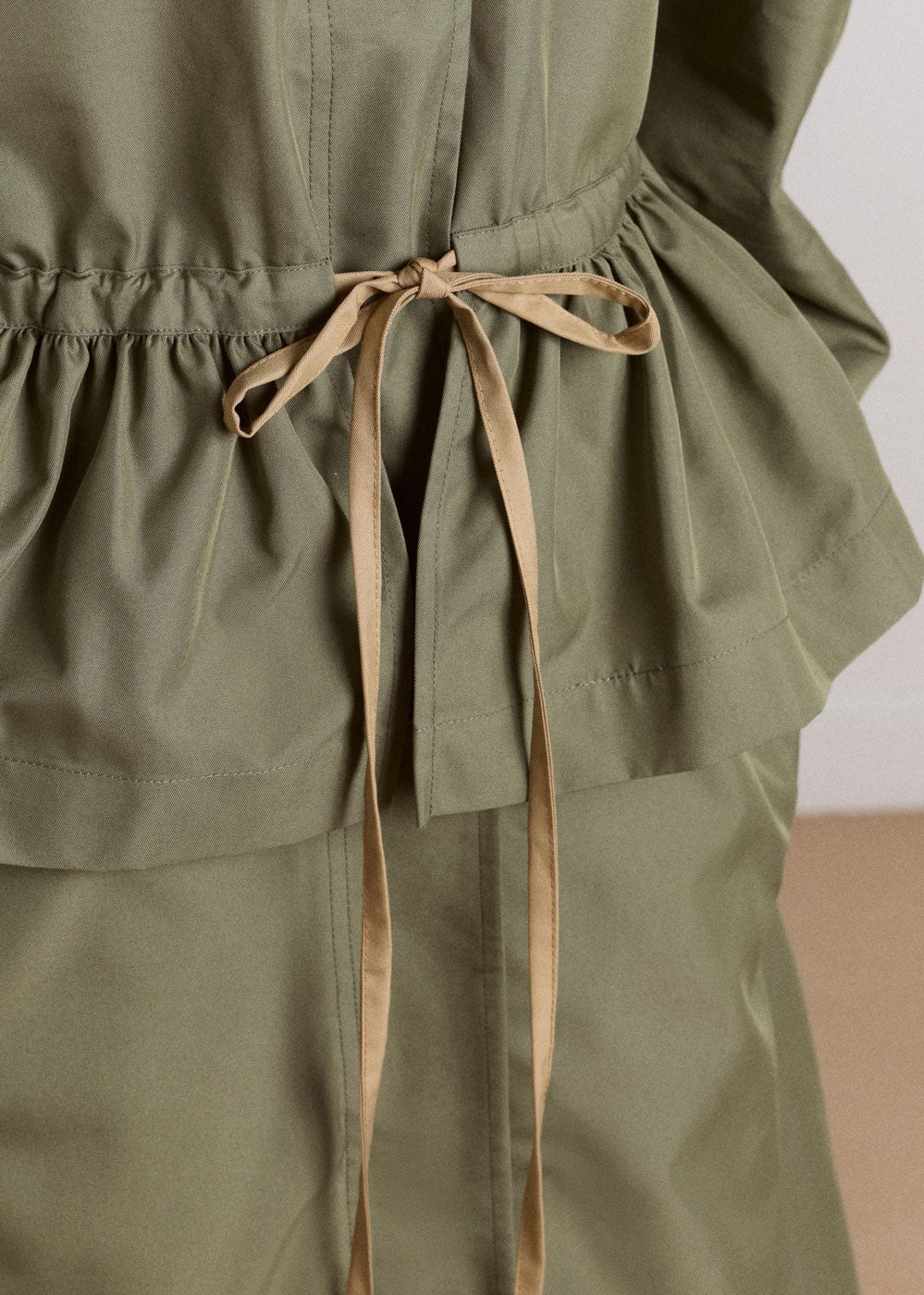 Damson Madder Myrtle Trench - Khaki