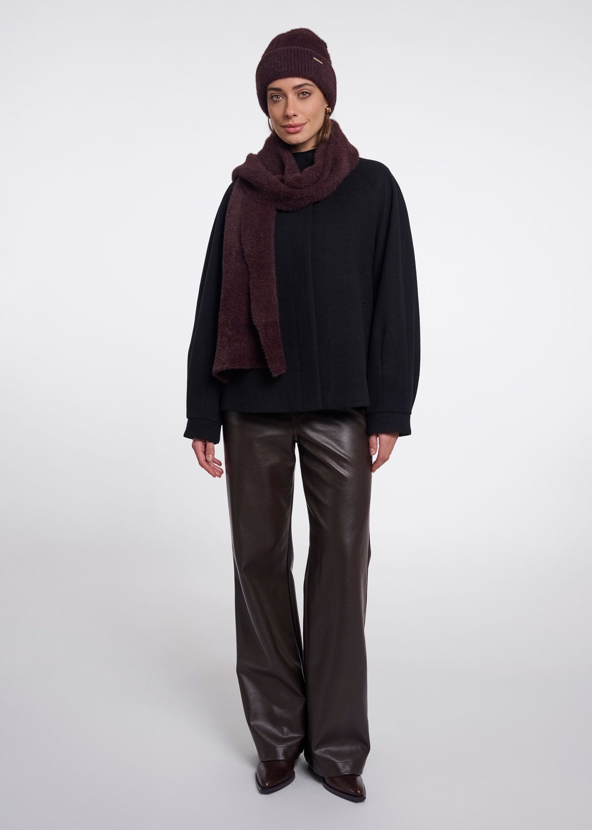 Rino & Pelle Otus Scarf - Fudge Cloak