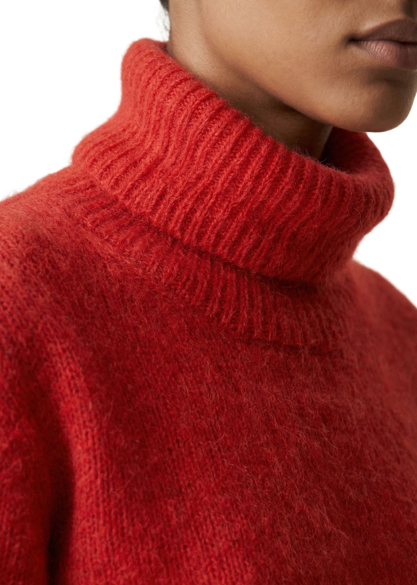 American Dreams Piro Rollneck Long Sleeves - Lipstick Red