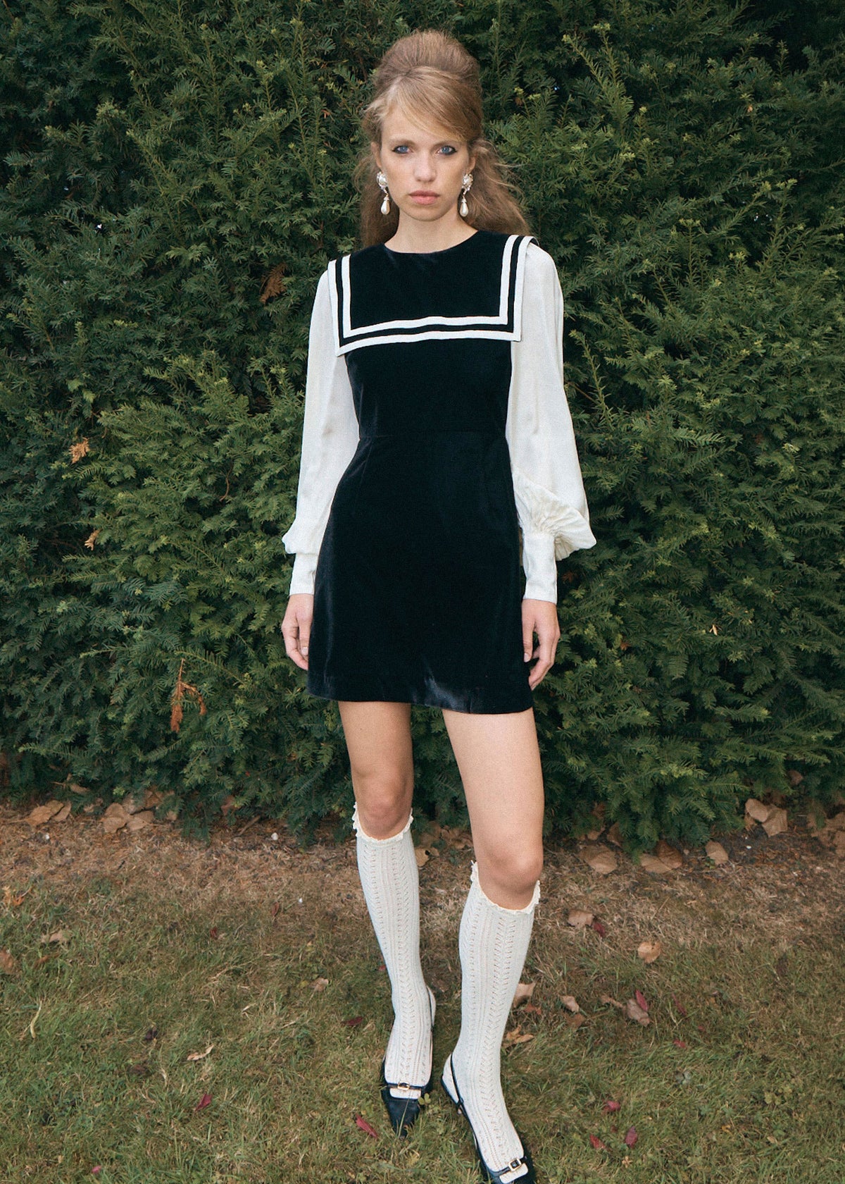 Queens of Archive Queens of Archive Frida mini dress, black velvet with striped sailor collar and cream balloon sleeves