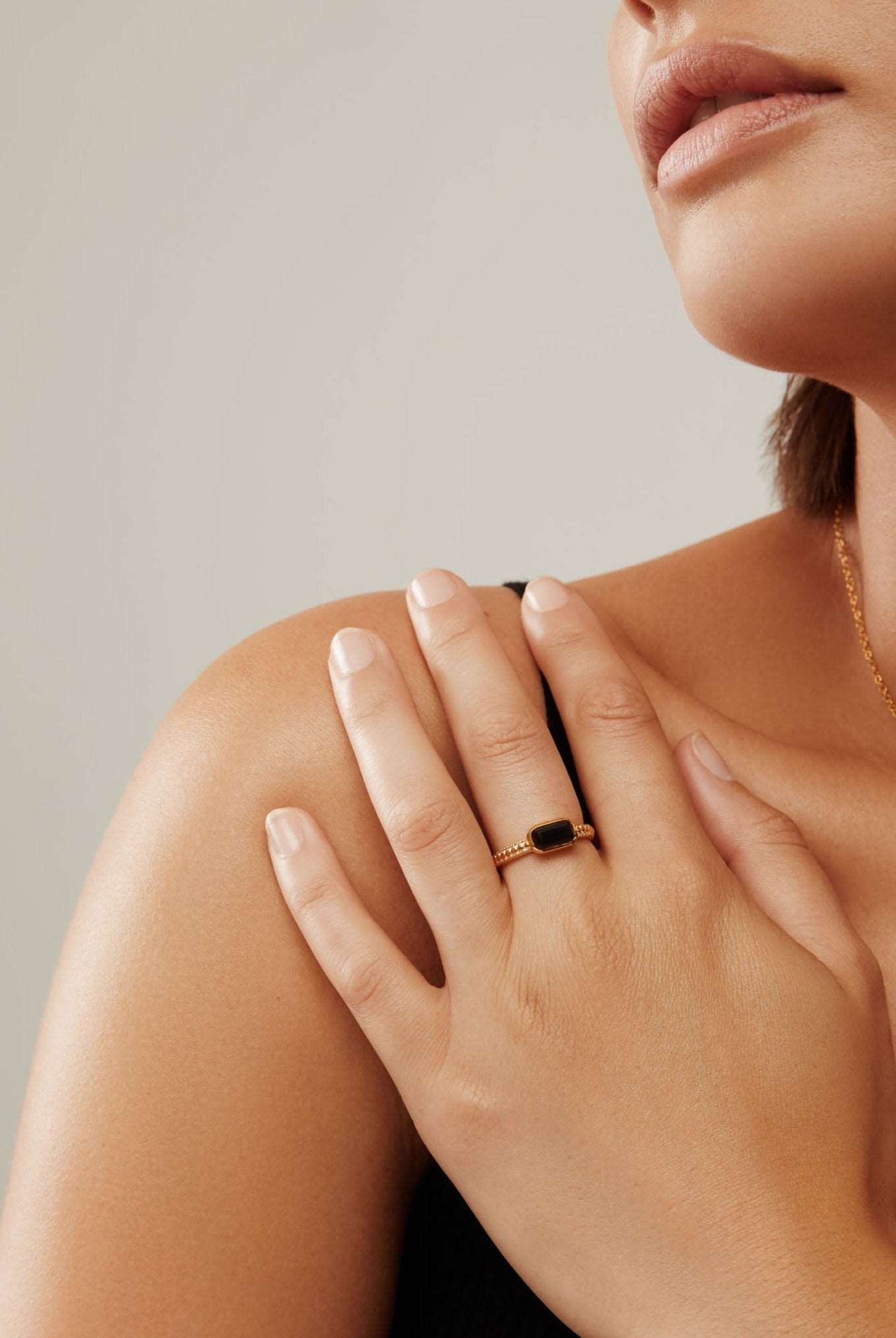 Anna Beck - Black Onyx Small Rectangle Ring