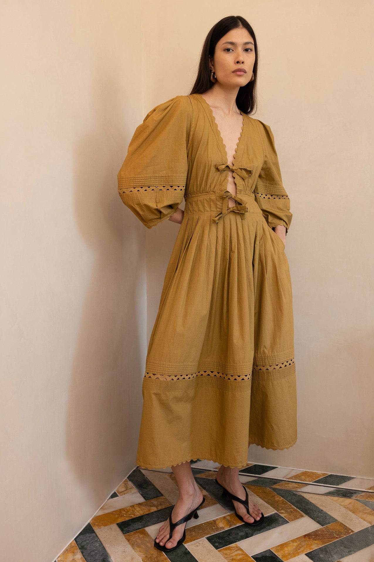 VI.VE.RE Pilar Pleat Dress - Light Olive
