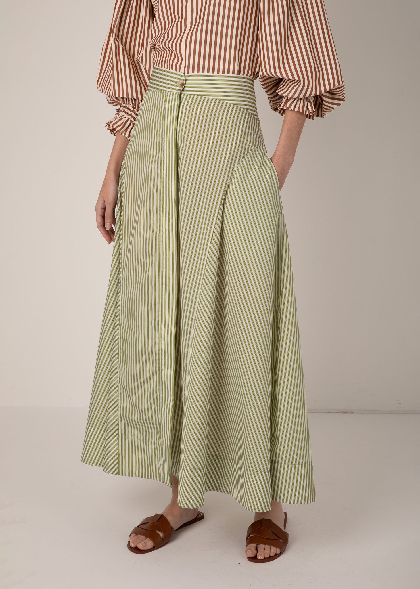 VI.VE.RE Fleur Stripe Skirt