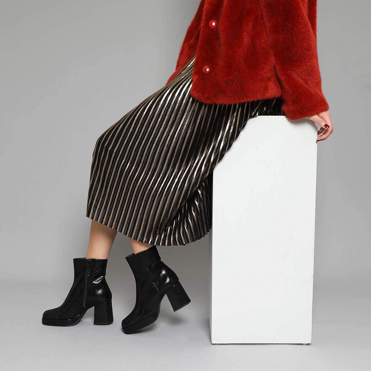 Esska - Sassy - Black Metallic