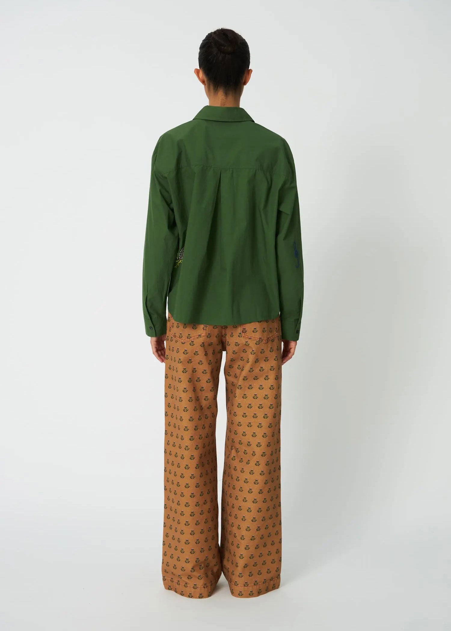Stella Nova Small Embroidery Shirt - Green Leaf