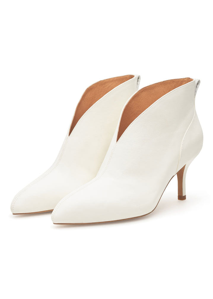 Woden Valentine Low Cut Boots - White